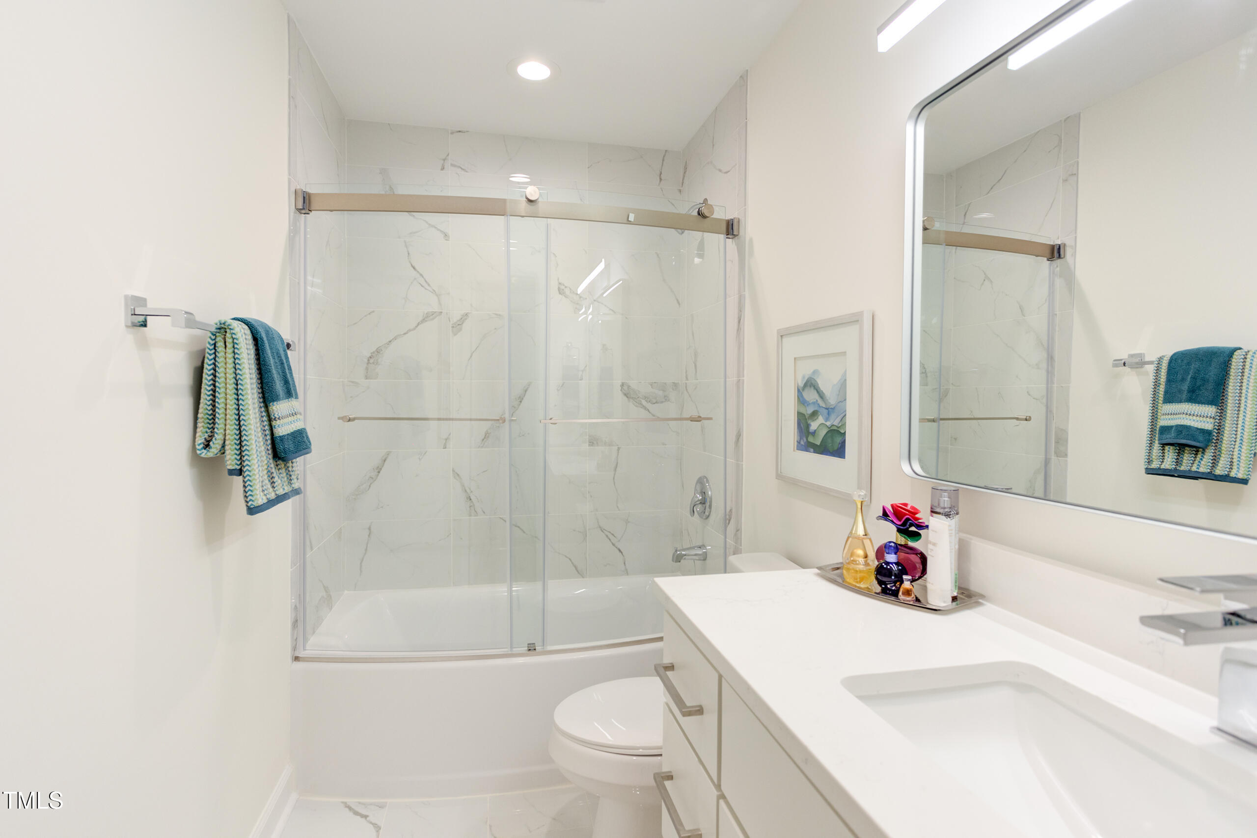 1309 Hudson Avenue # D18