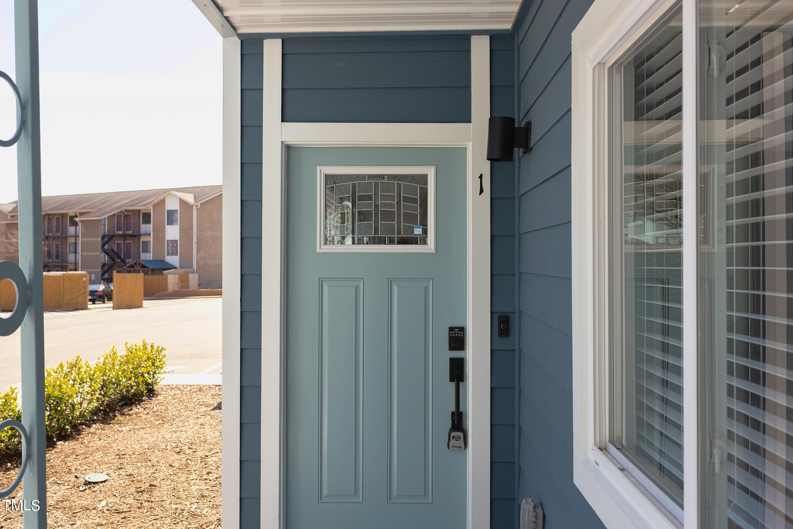1309 Hudson Avenue # D18