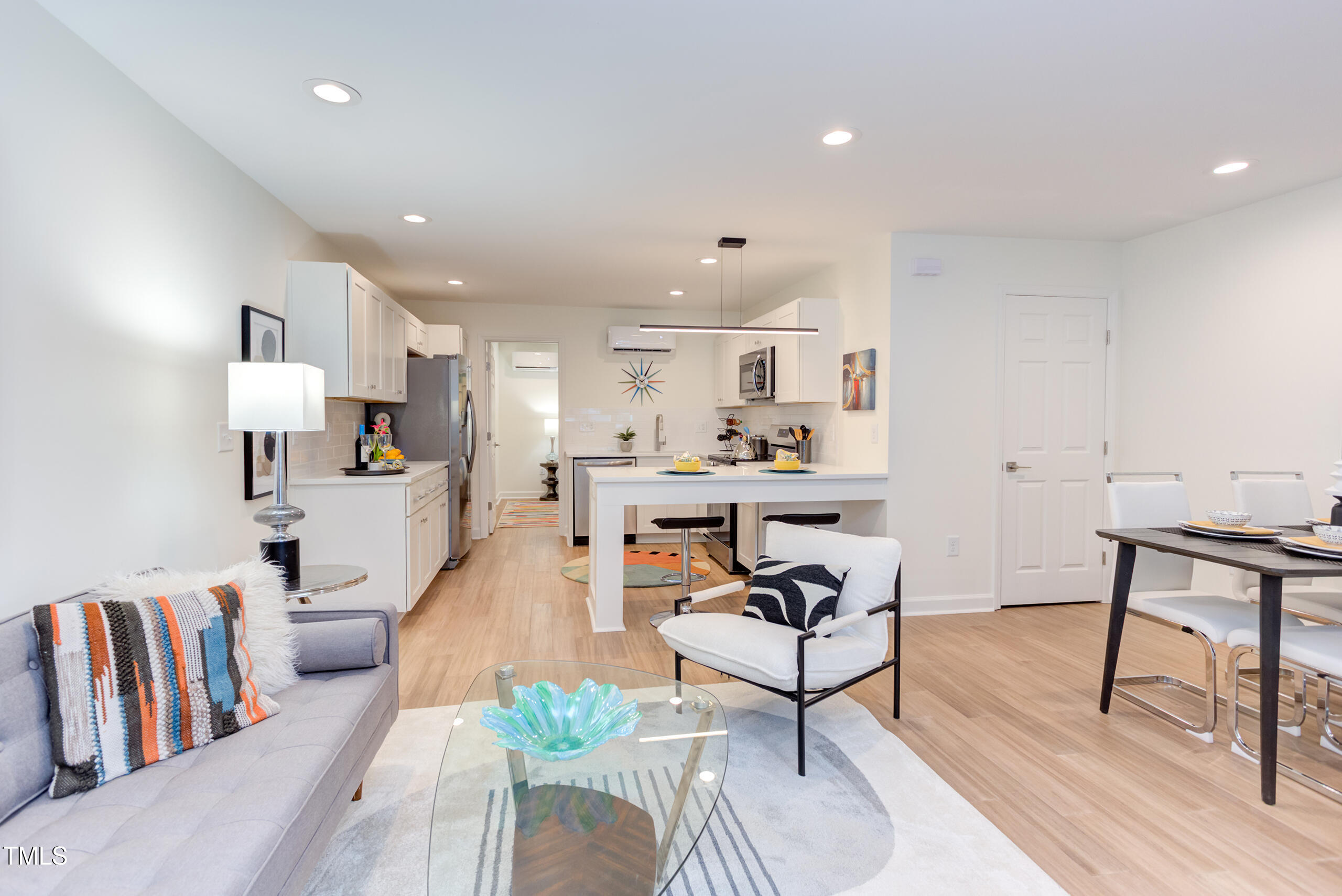 1309 Hudson Avenue # D18