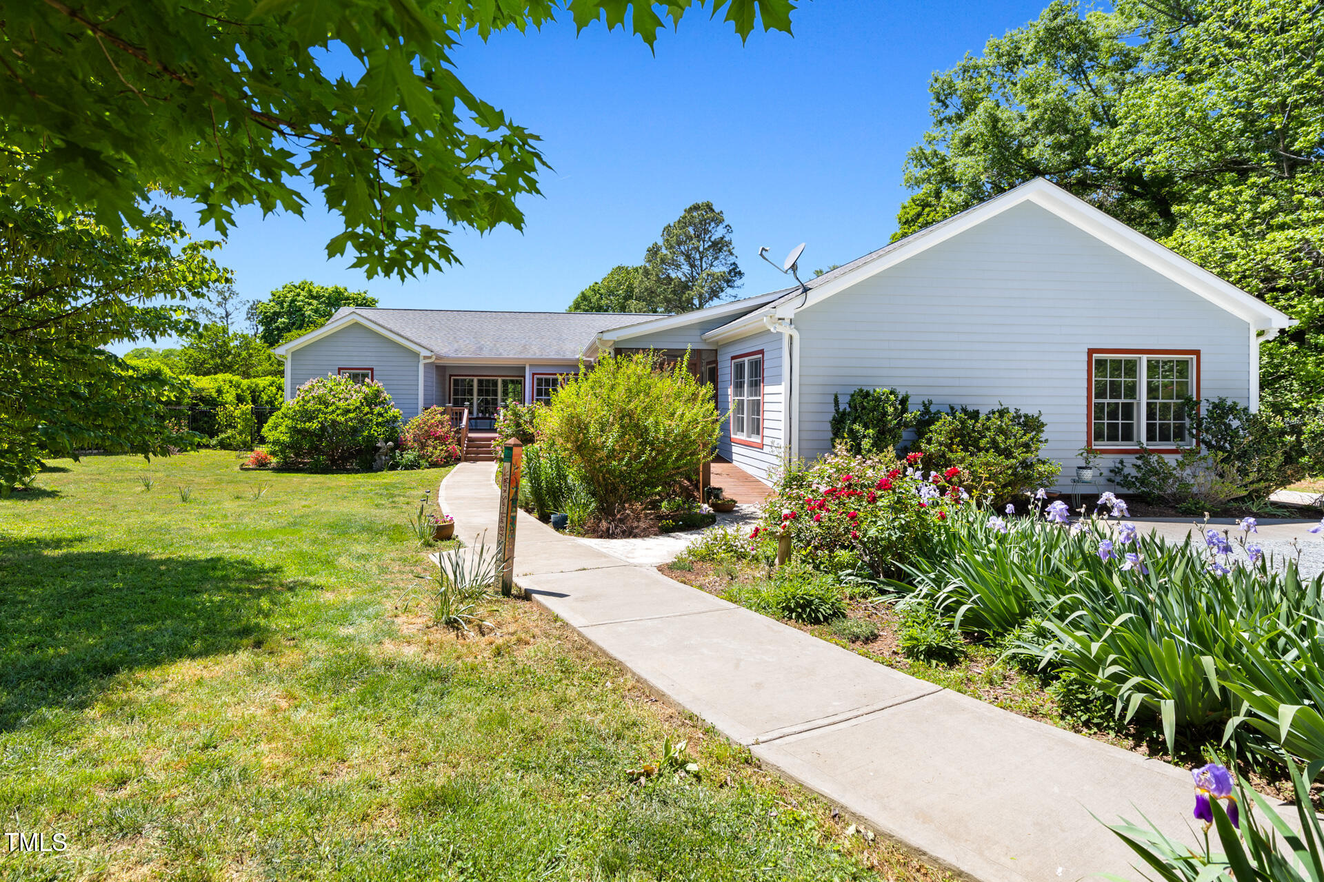 416 Mitchell Street