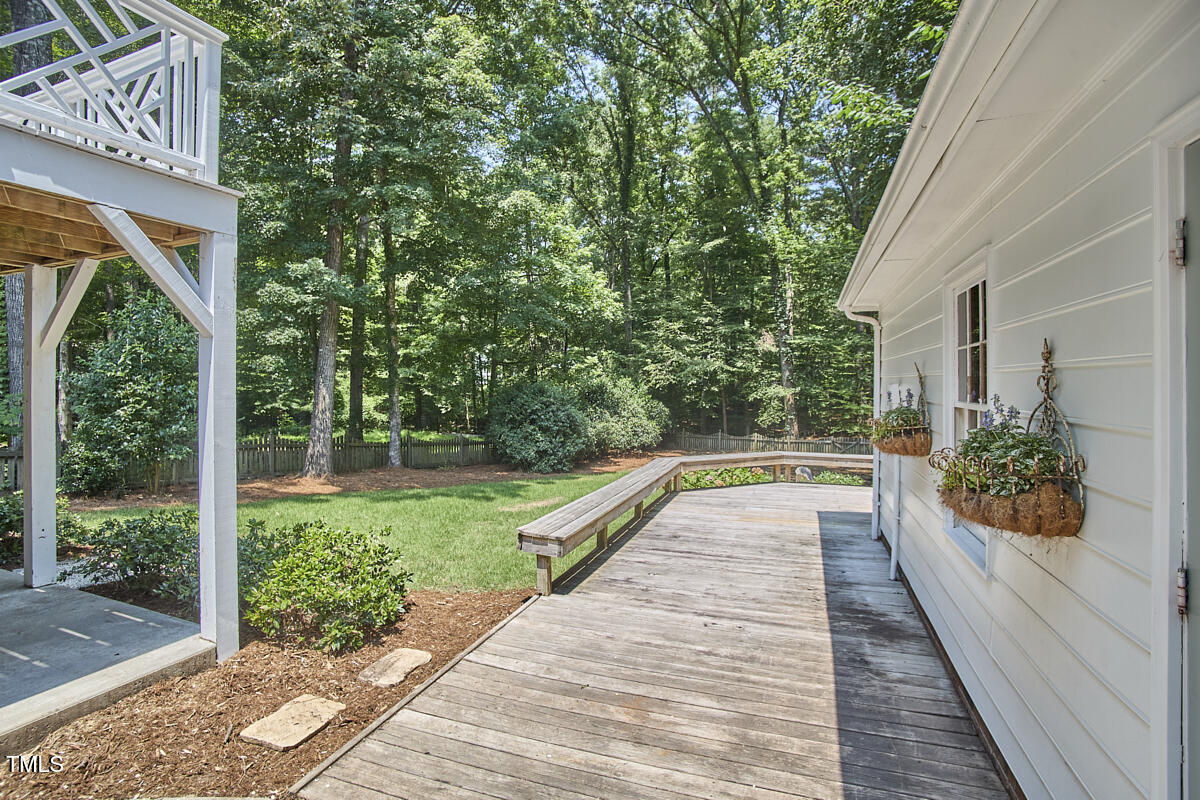 18 Clearwater Drive