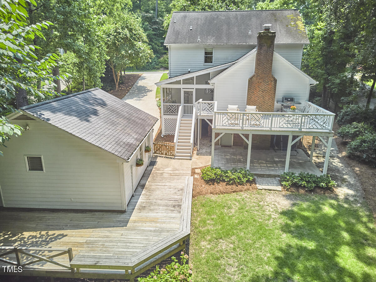 18 Clearwater Drive