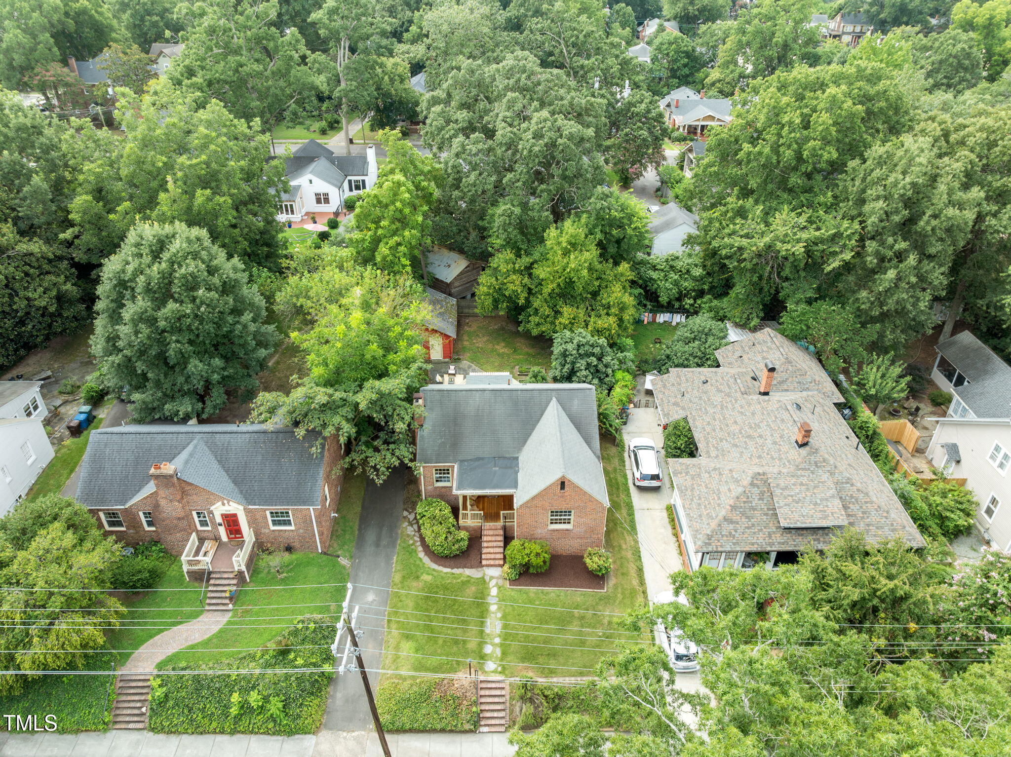 113 W Lynch Street