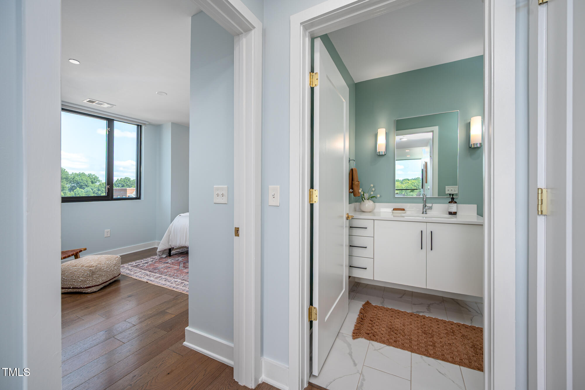 1105 W Main Street # 506