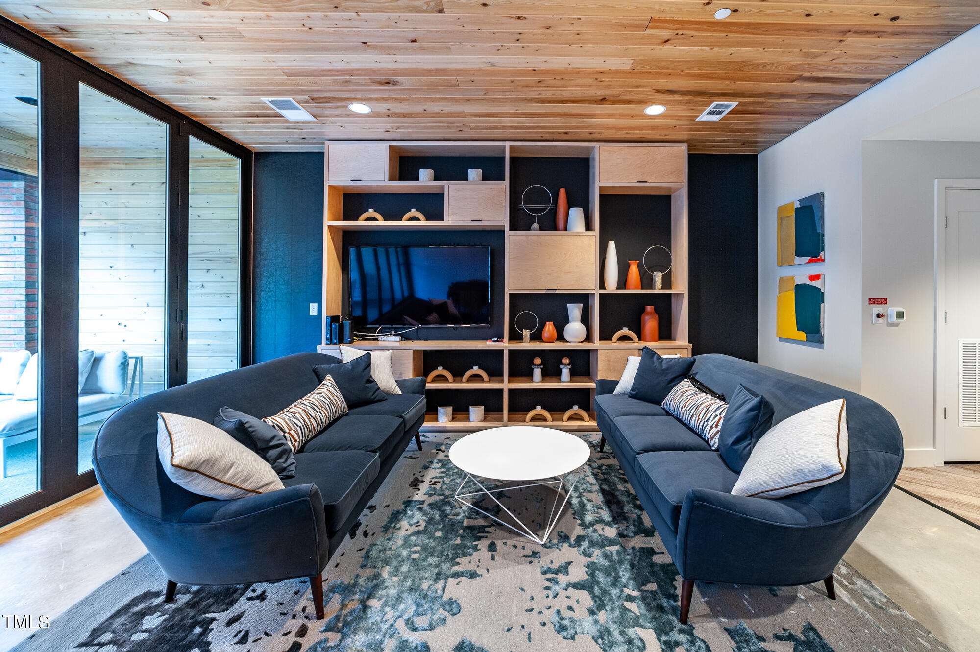 1105 W Main Street # 506