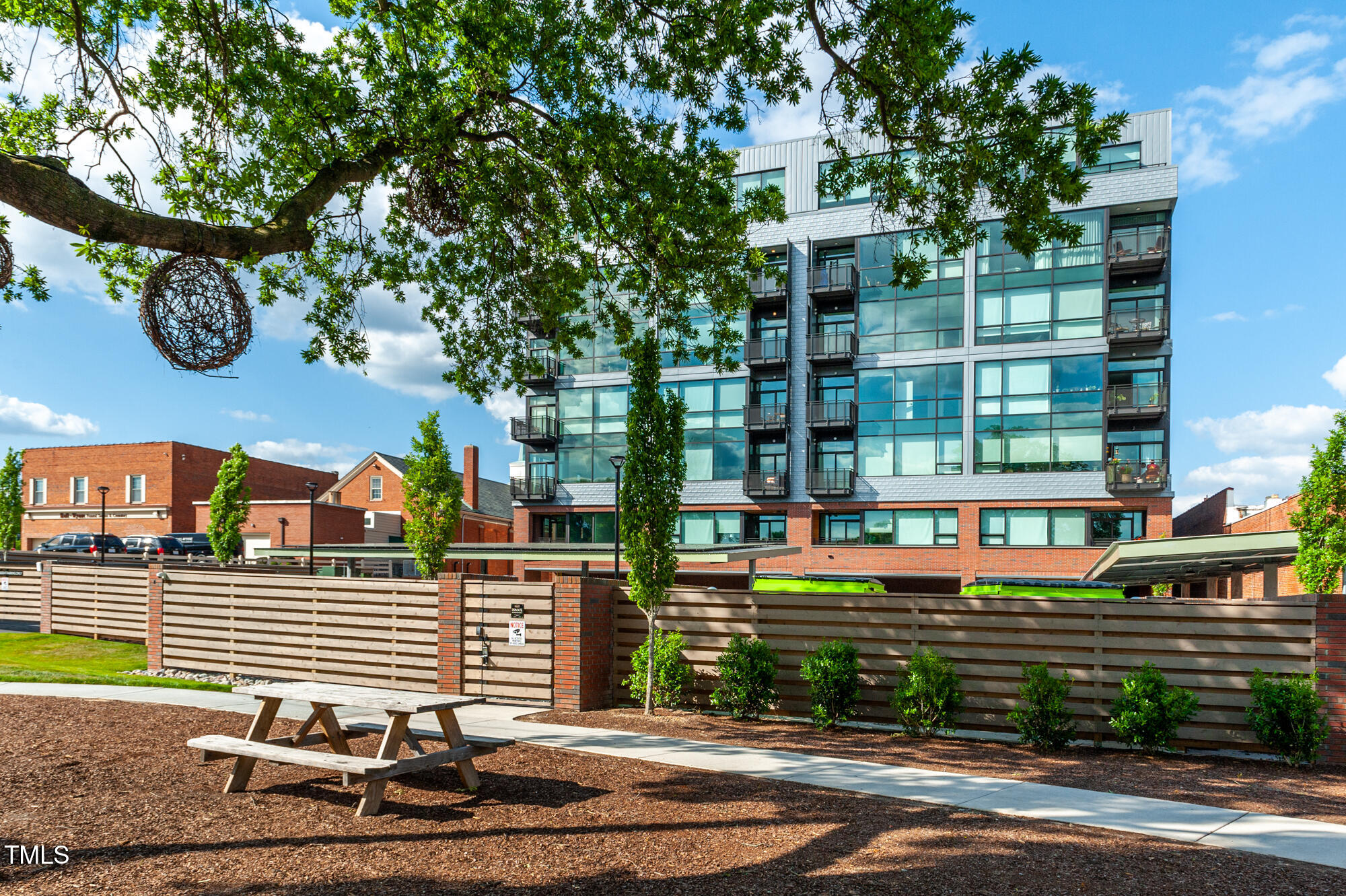 1105 W Main Street # 506