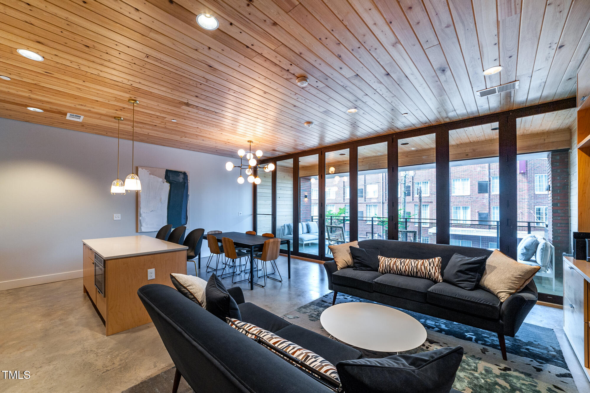 1105 W Main Street # 506