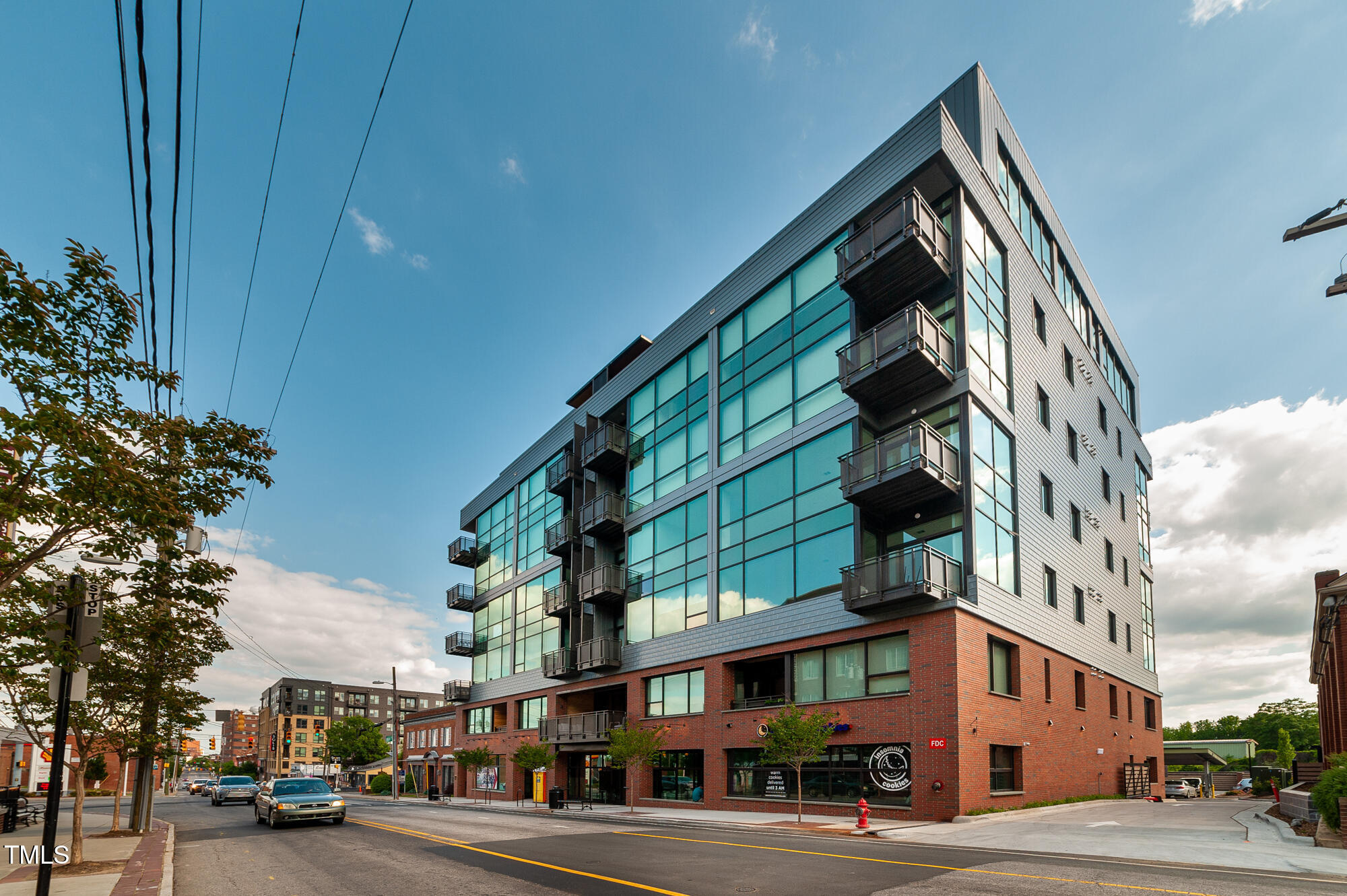 1105 W Main Street # 506