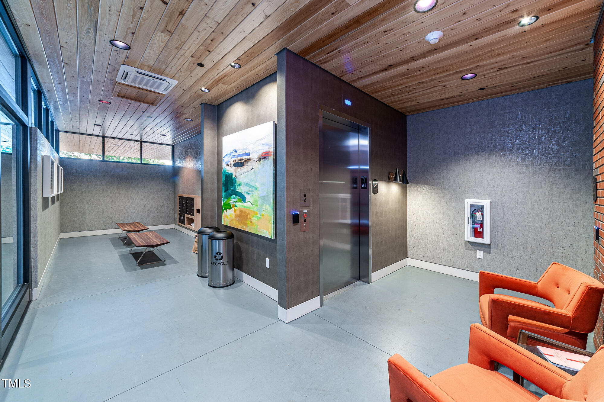 1105 W Main Street # 506