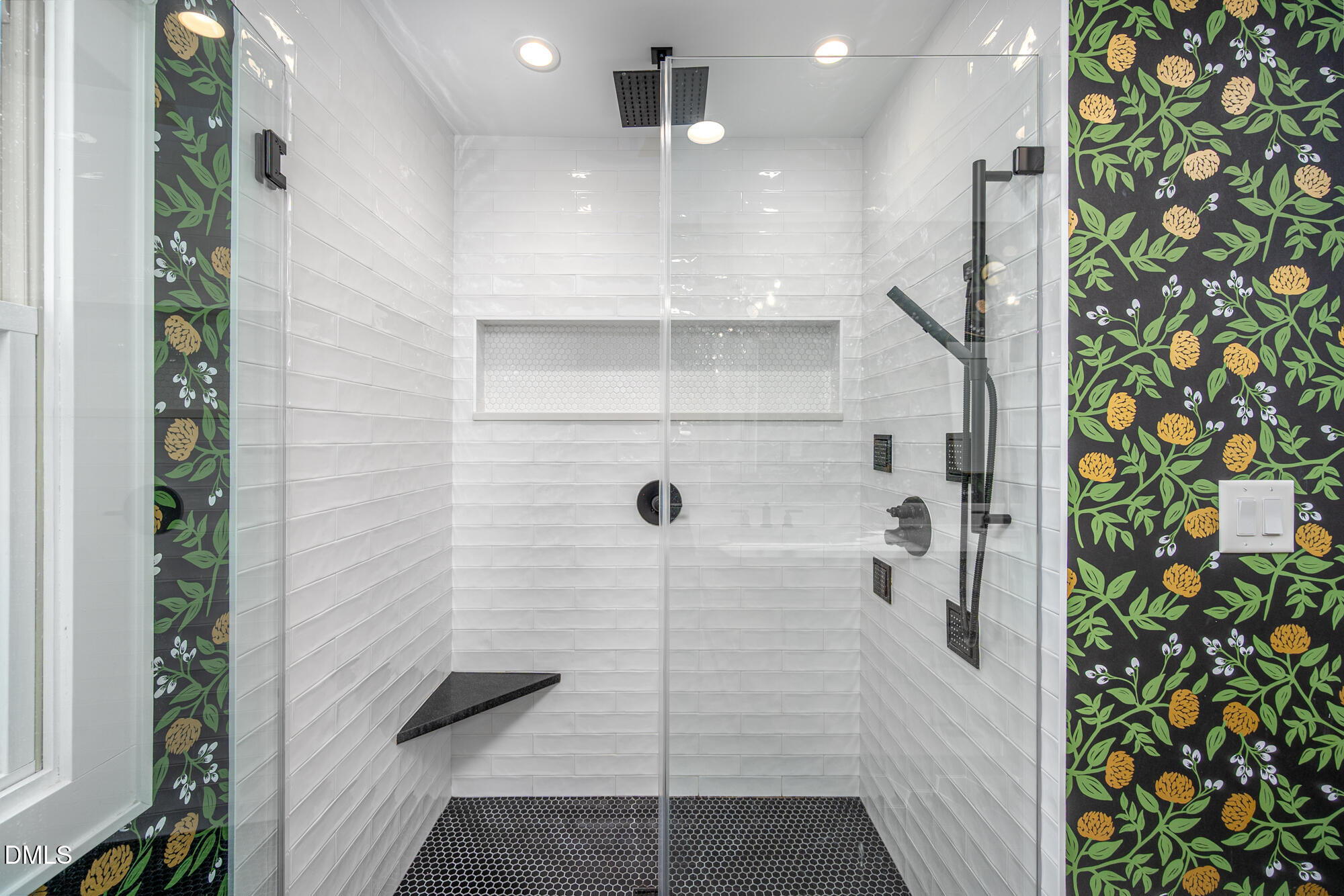 213 Northwood Circle