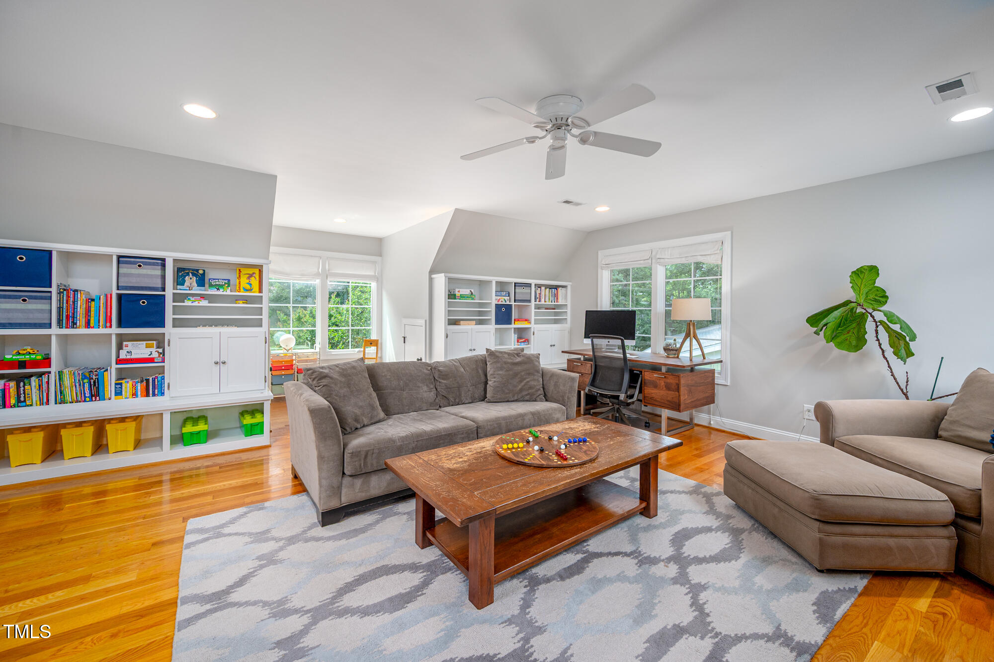 429 Carolina Circle