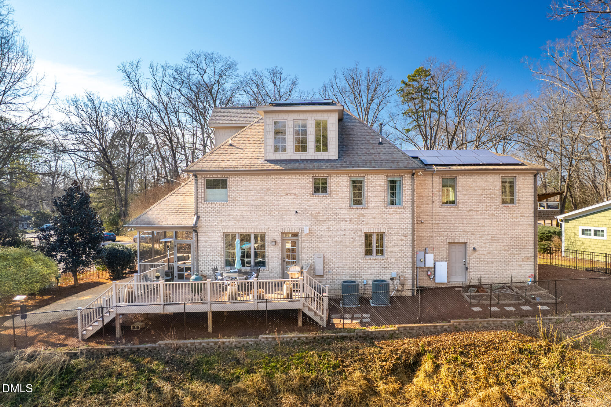 429 Carolina Circle