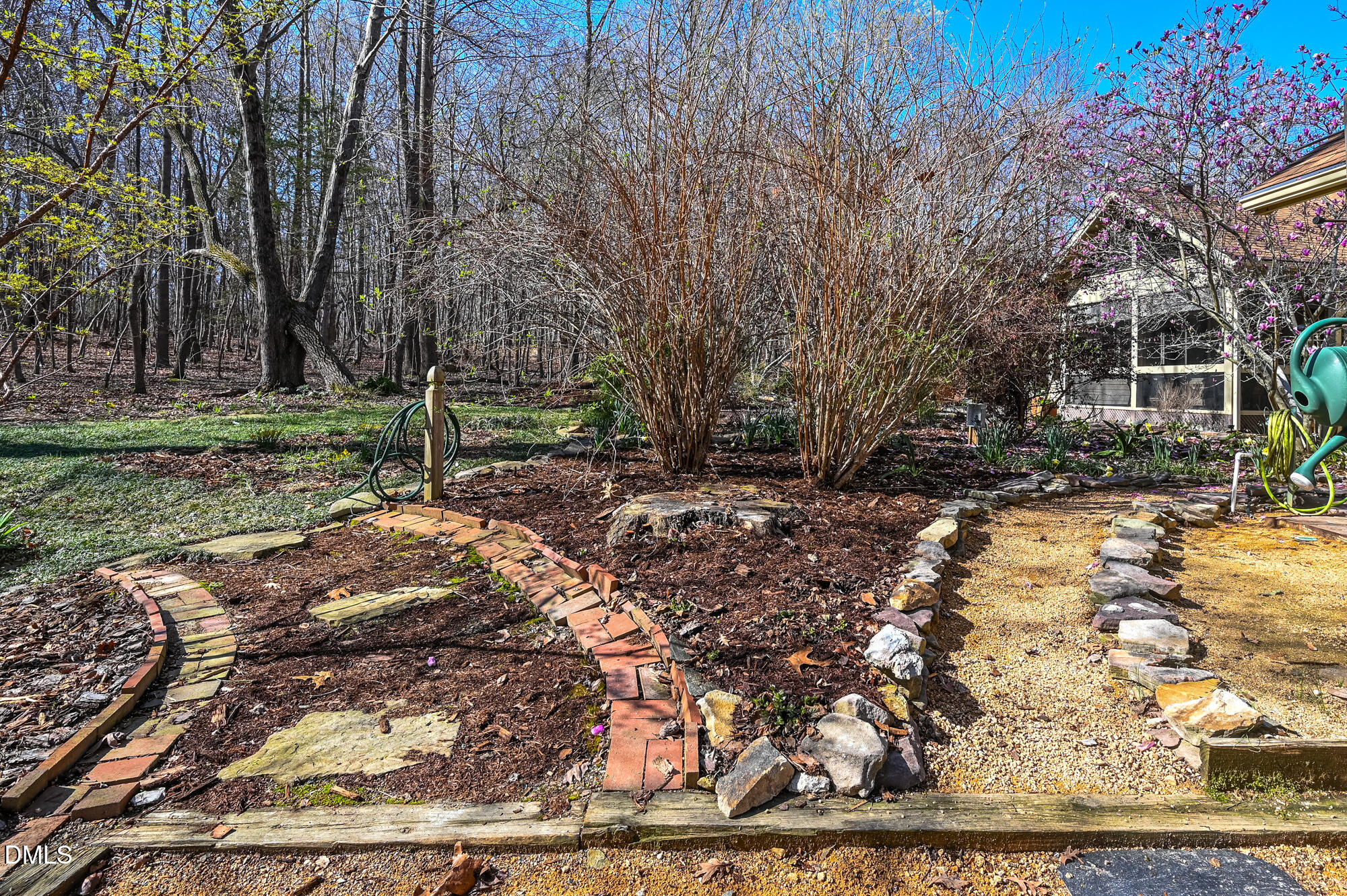 120 Little Doe Lane