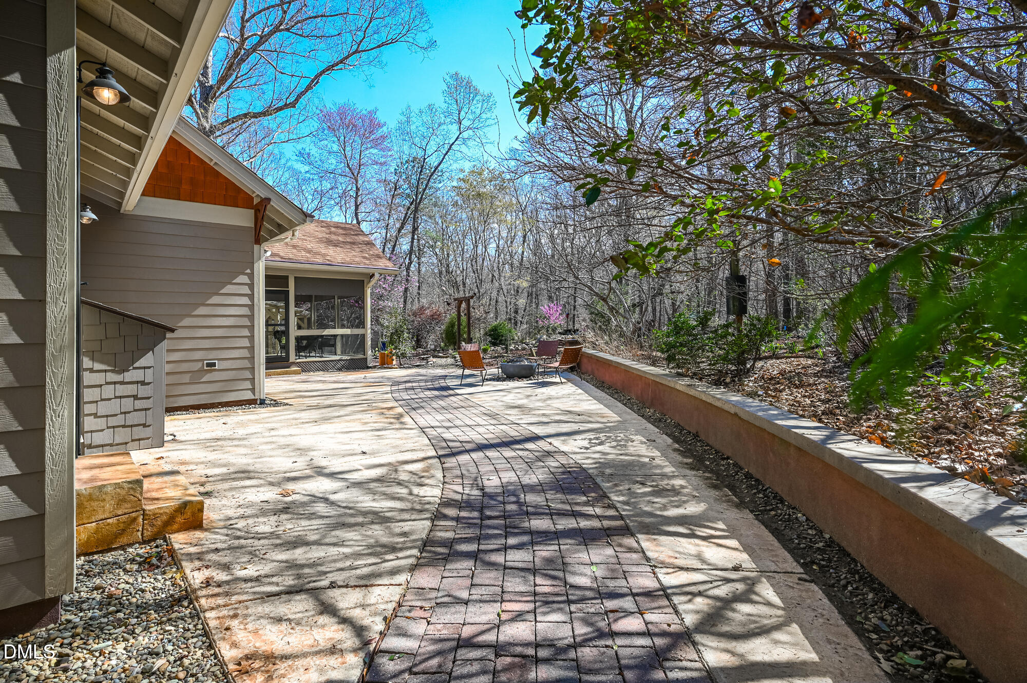 120 Little Doe Lane