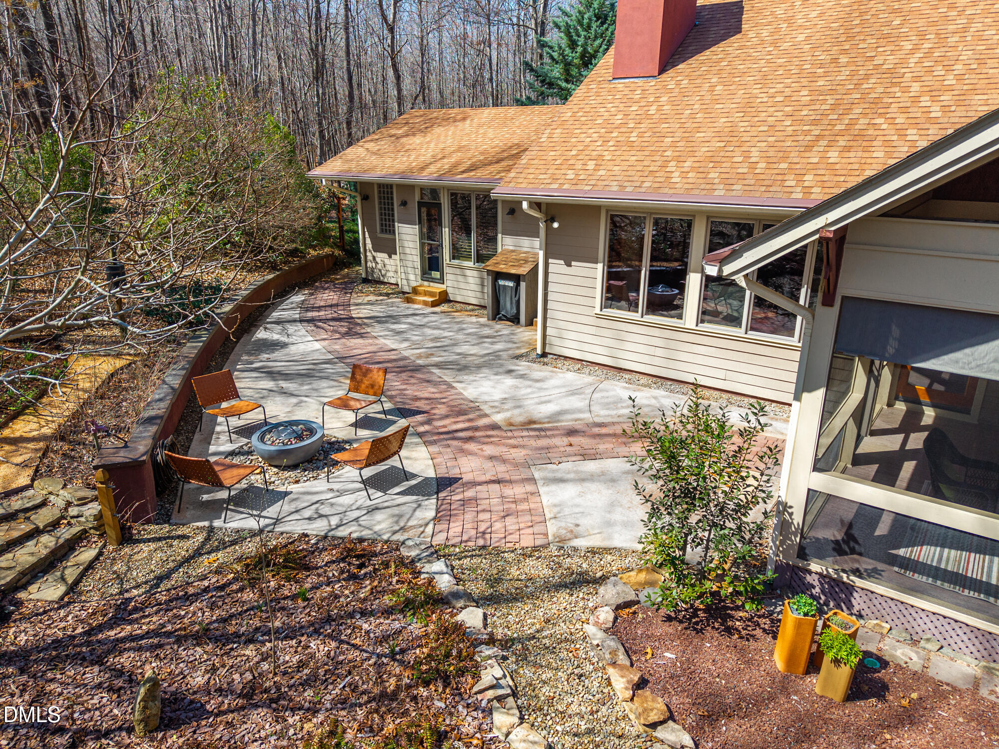 120 Little Doe Lane