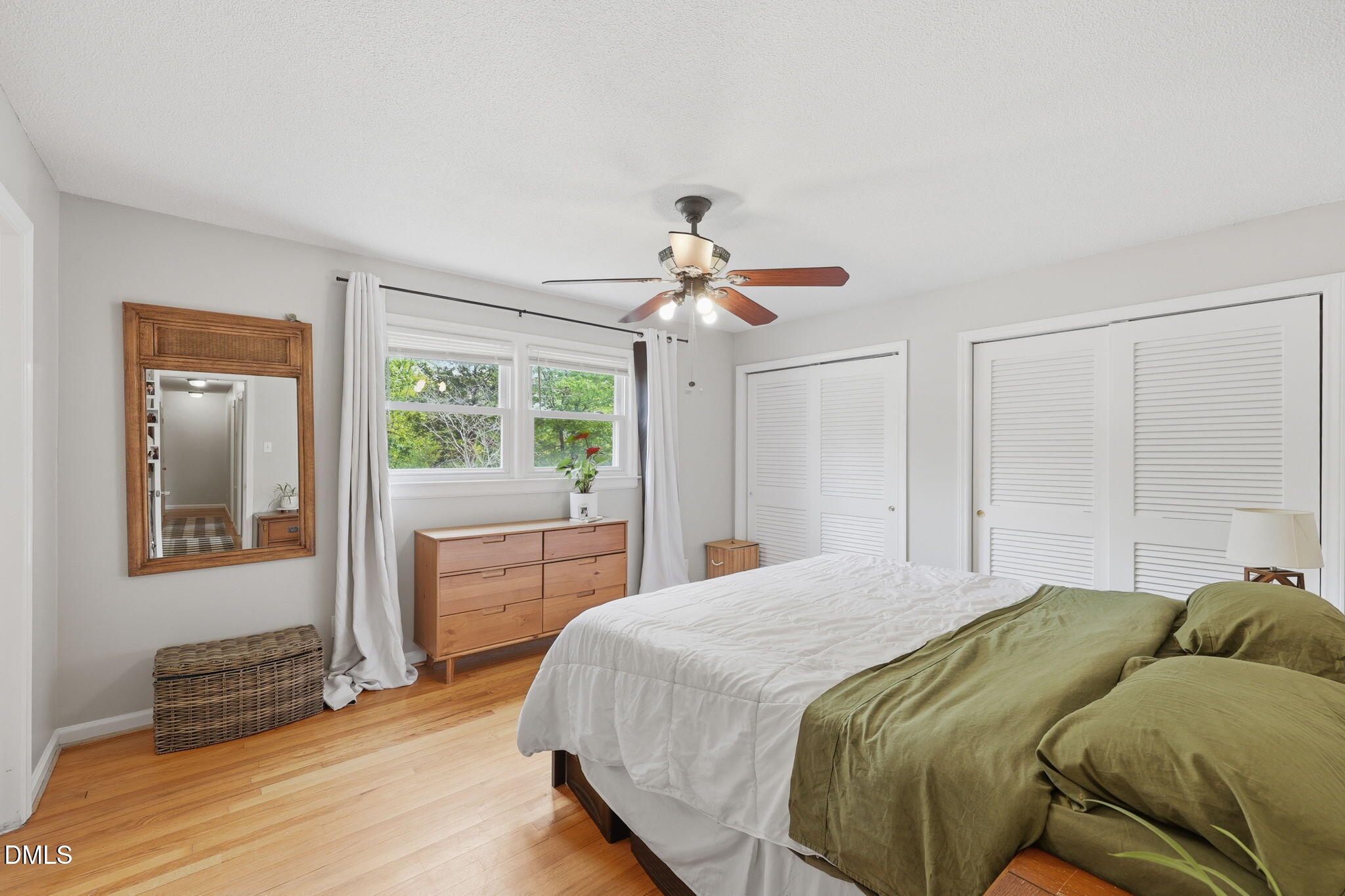 402 Crestview Drive