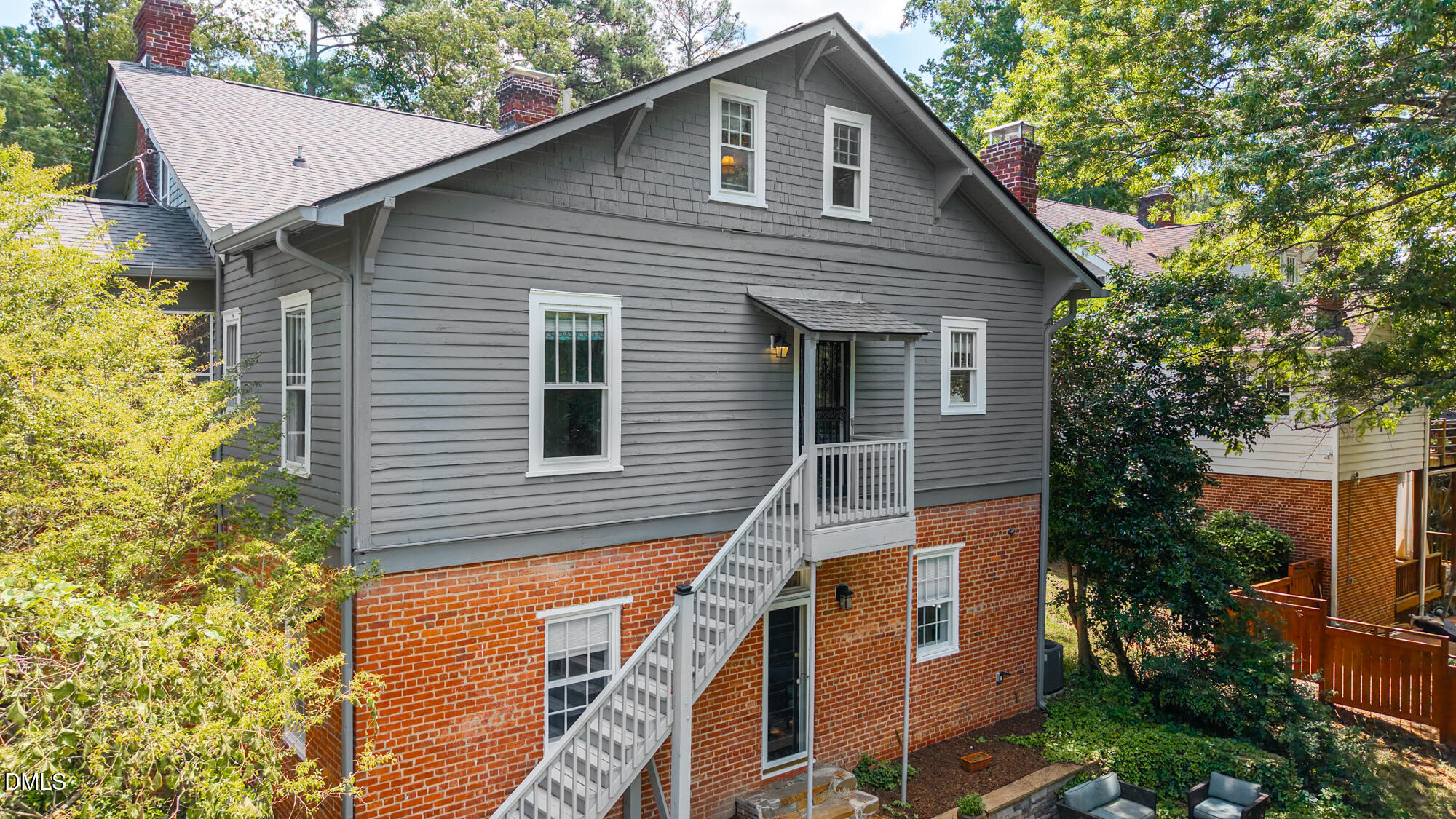 1206 Vickers Avenue
