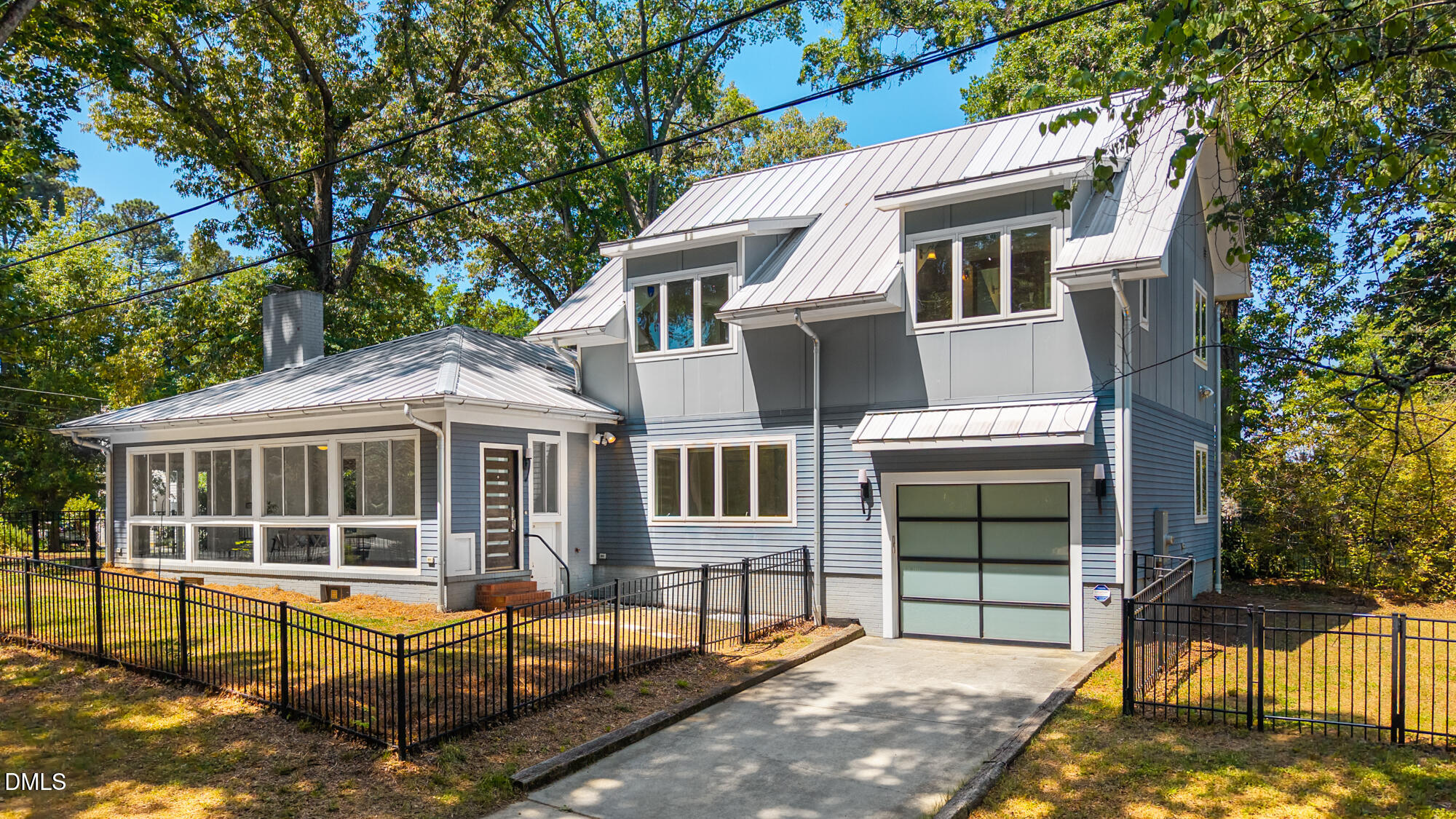 400 W Knox Street