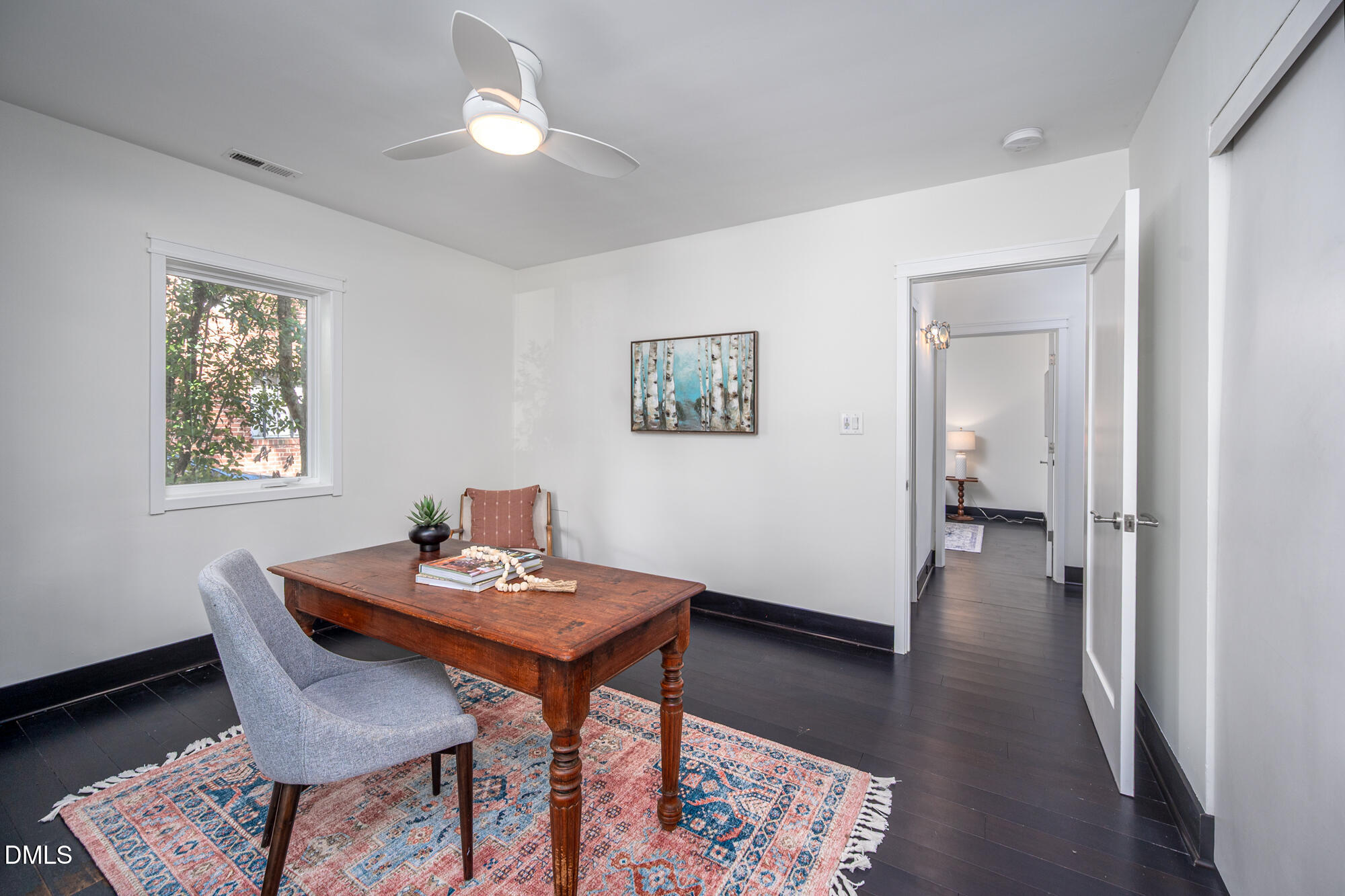 400 W Knox Street