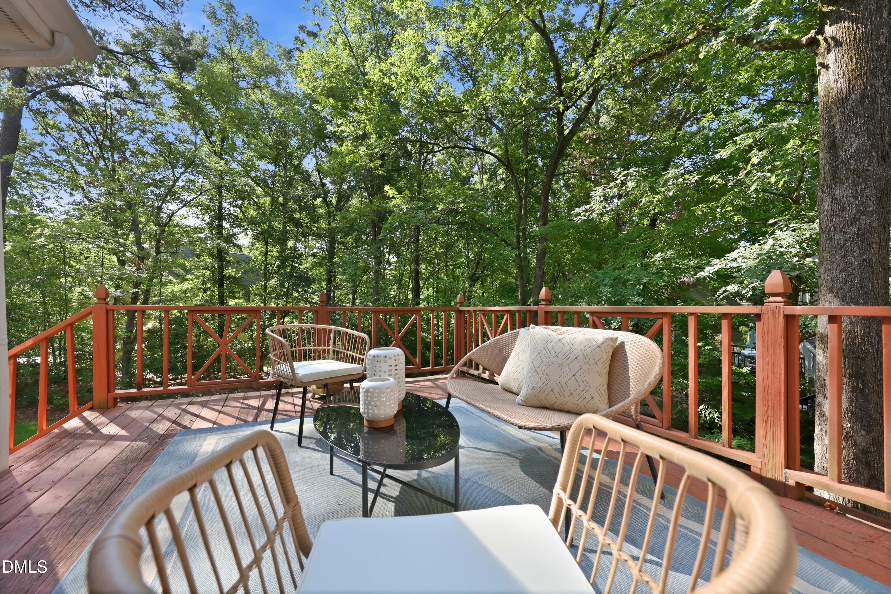7 Cobbleridge Court