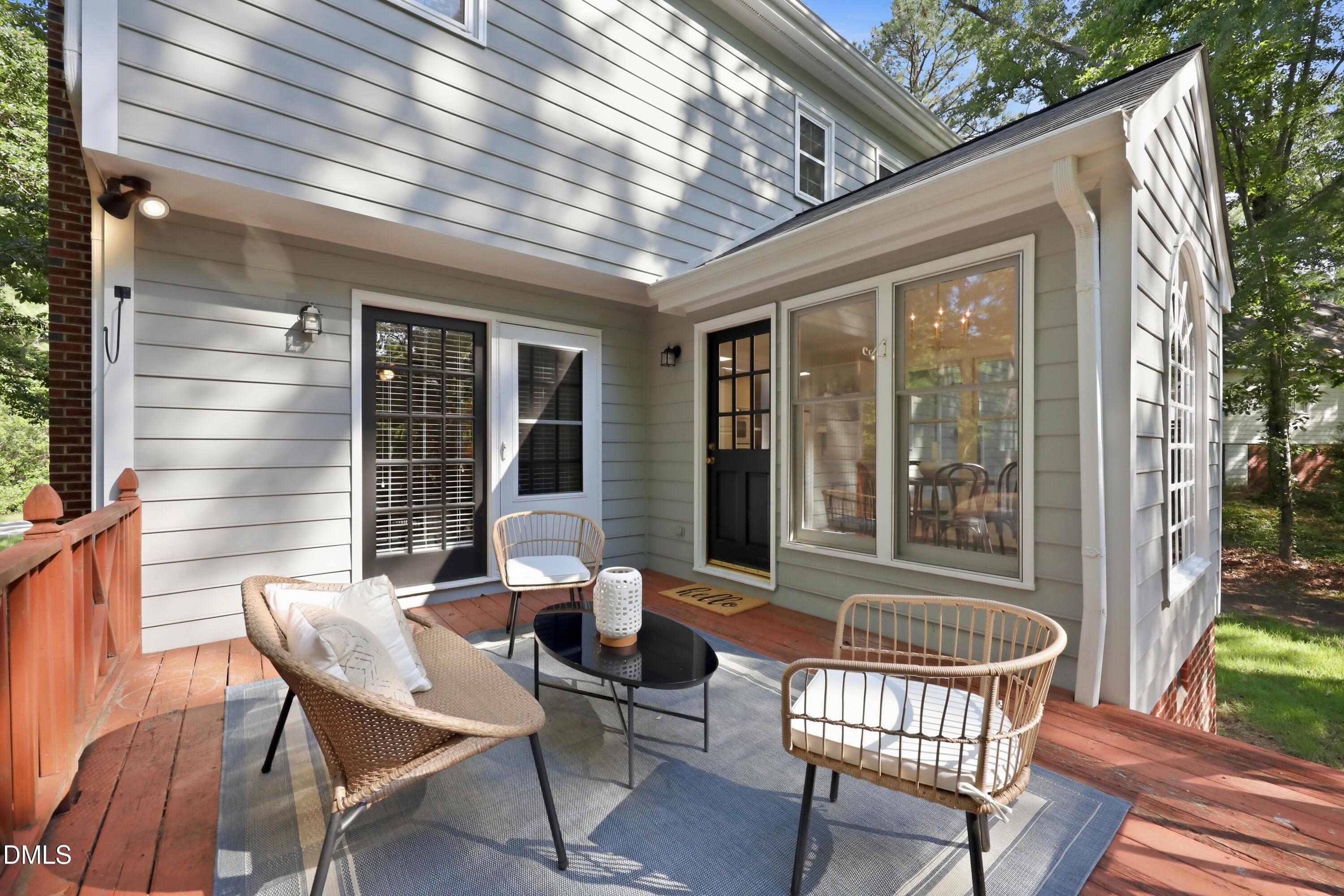 7 Cobbleridge Court