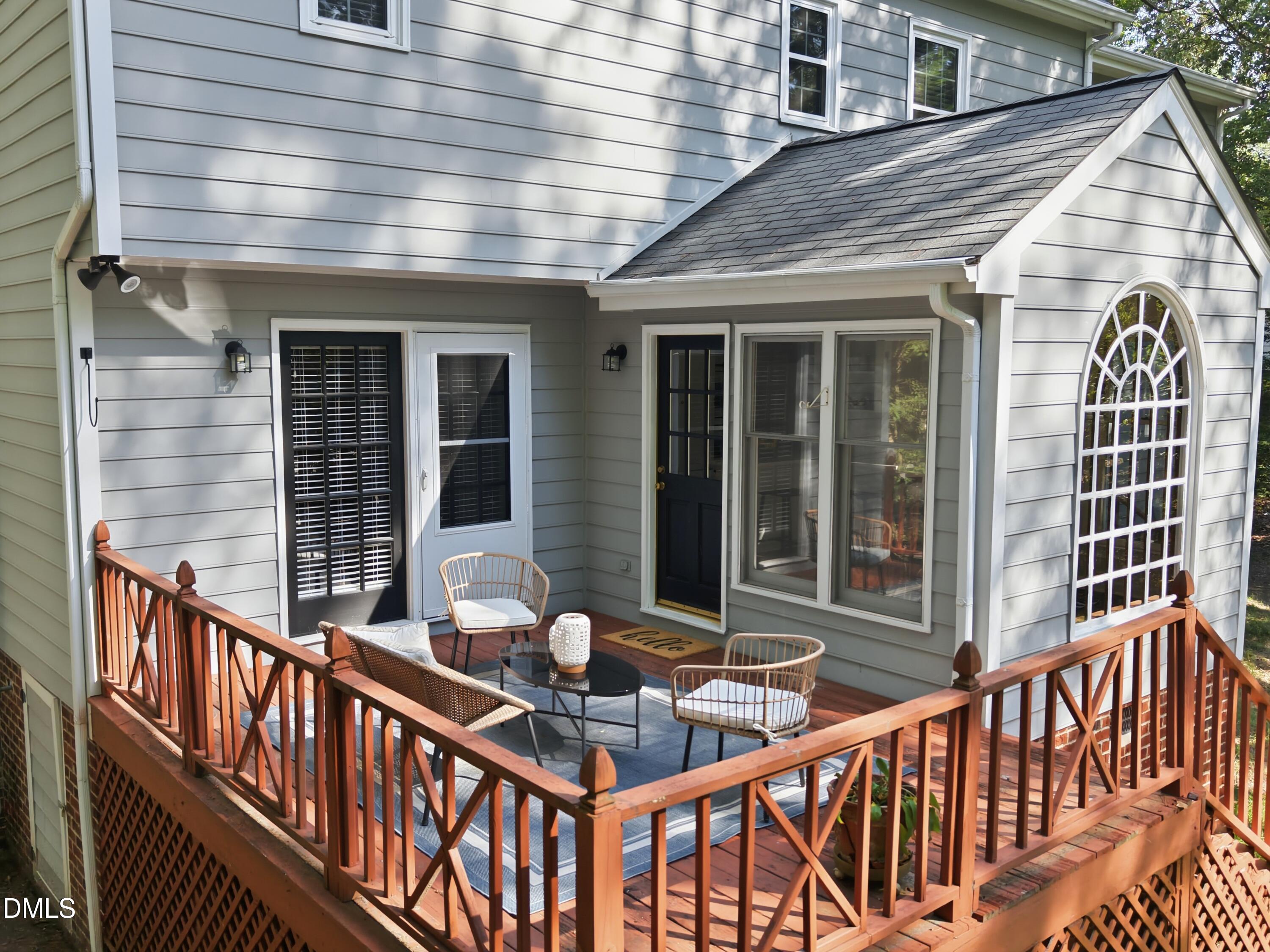 7 Cobbleridge Court