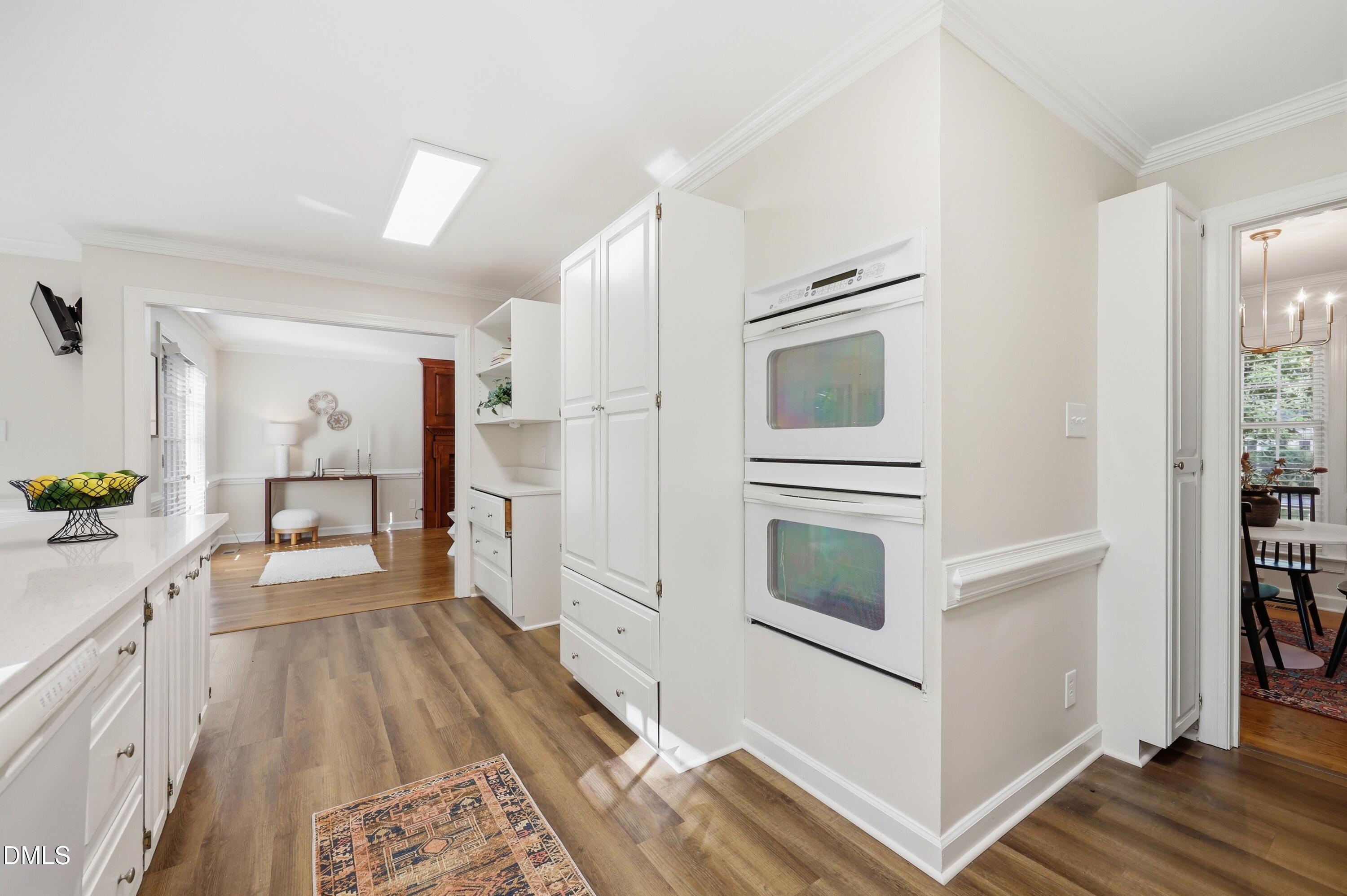 7 Cobbleridge Court