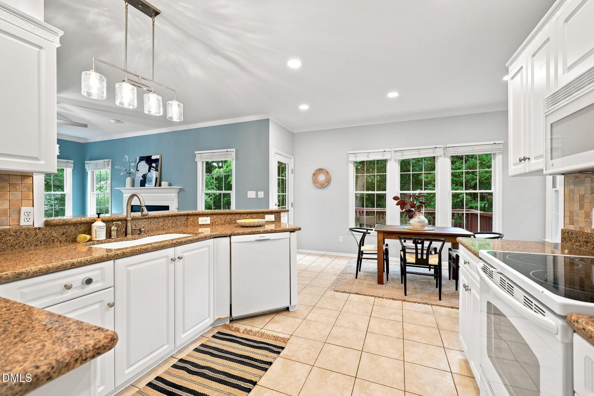 3405 Shady Creek Drive