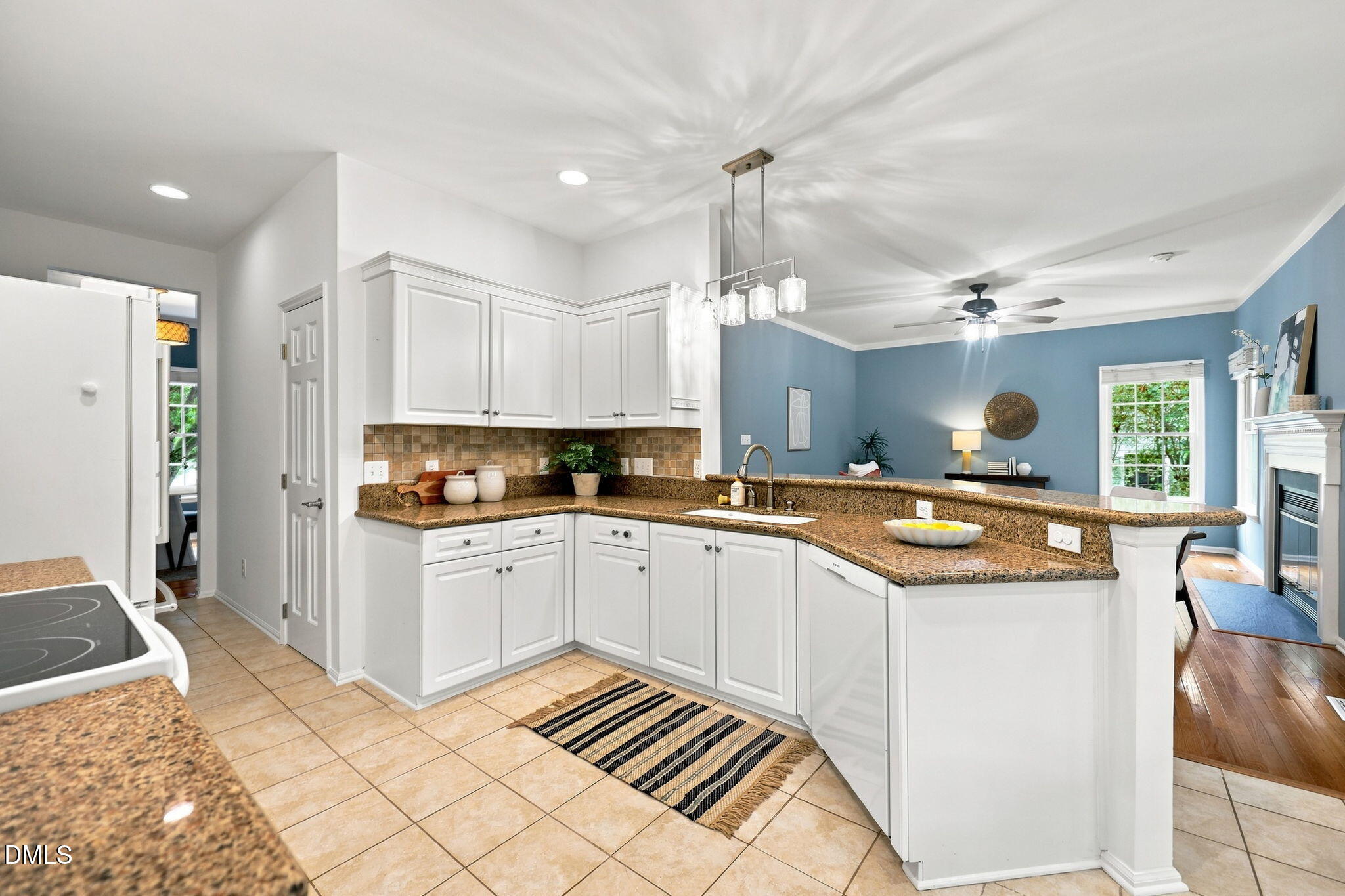 3405 Shady Creek Drive