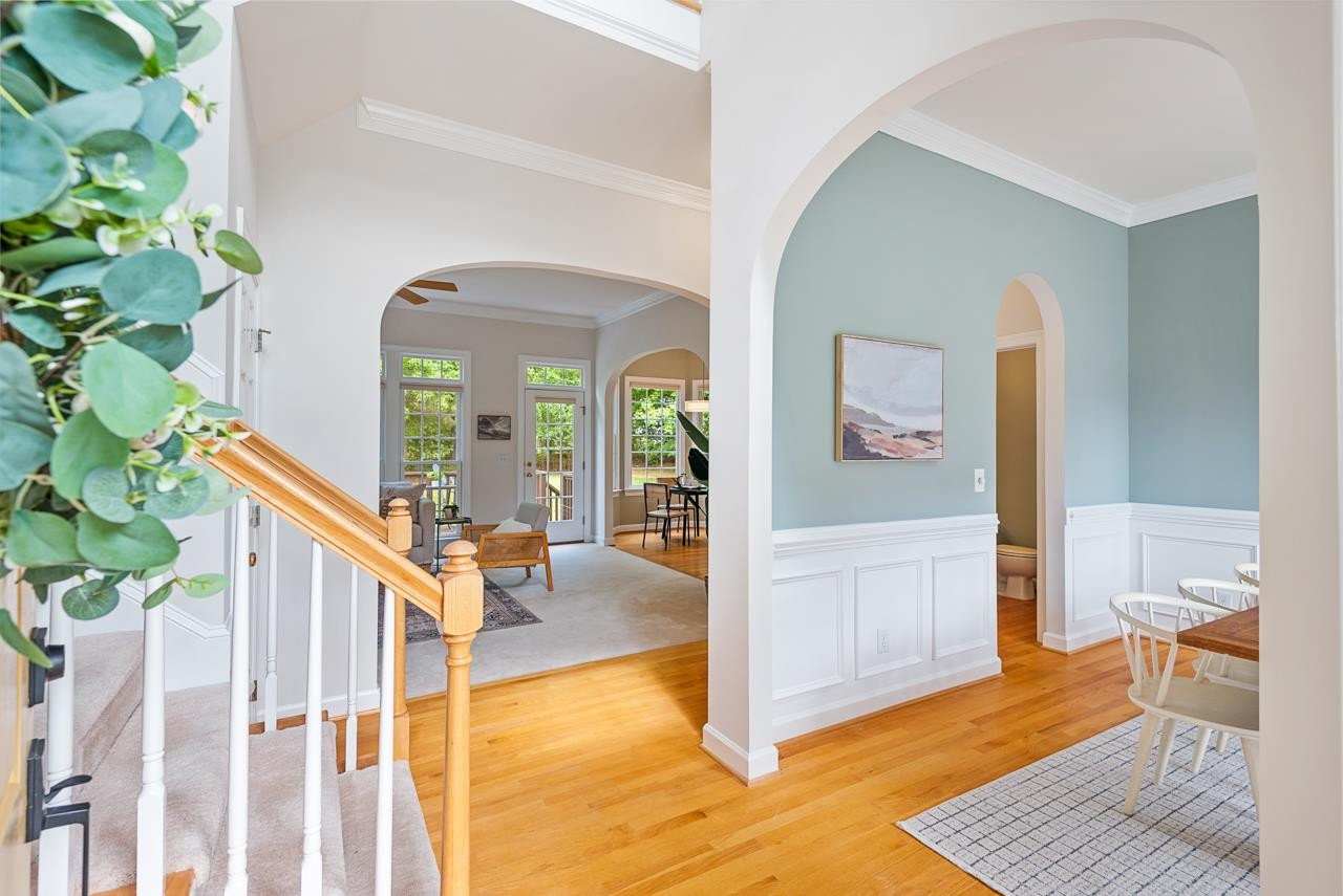 2910 Alderman Lane
