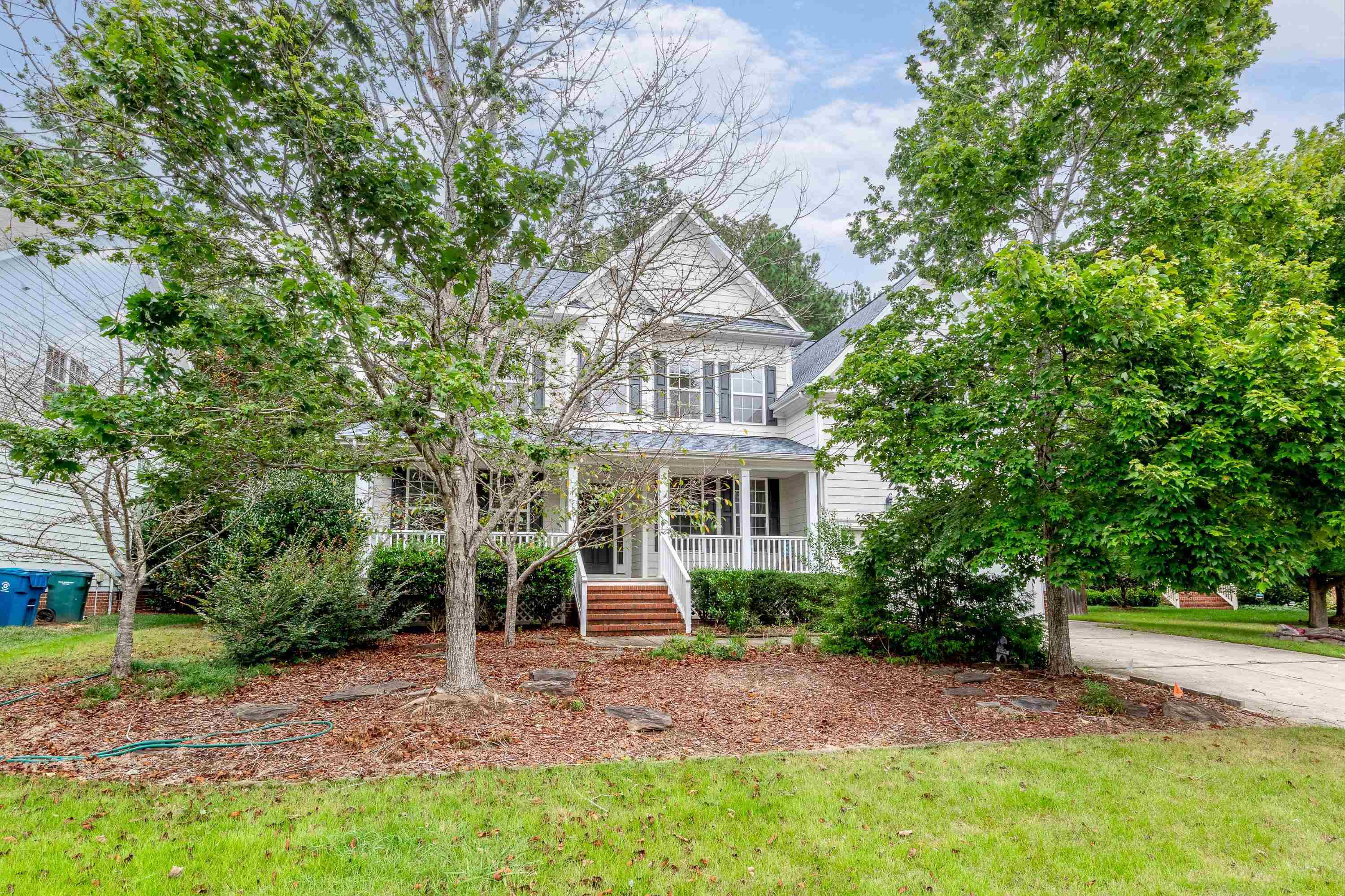 3 Water Stone Court