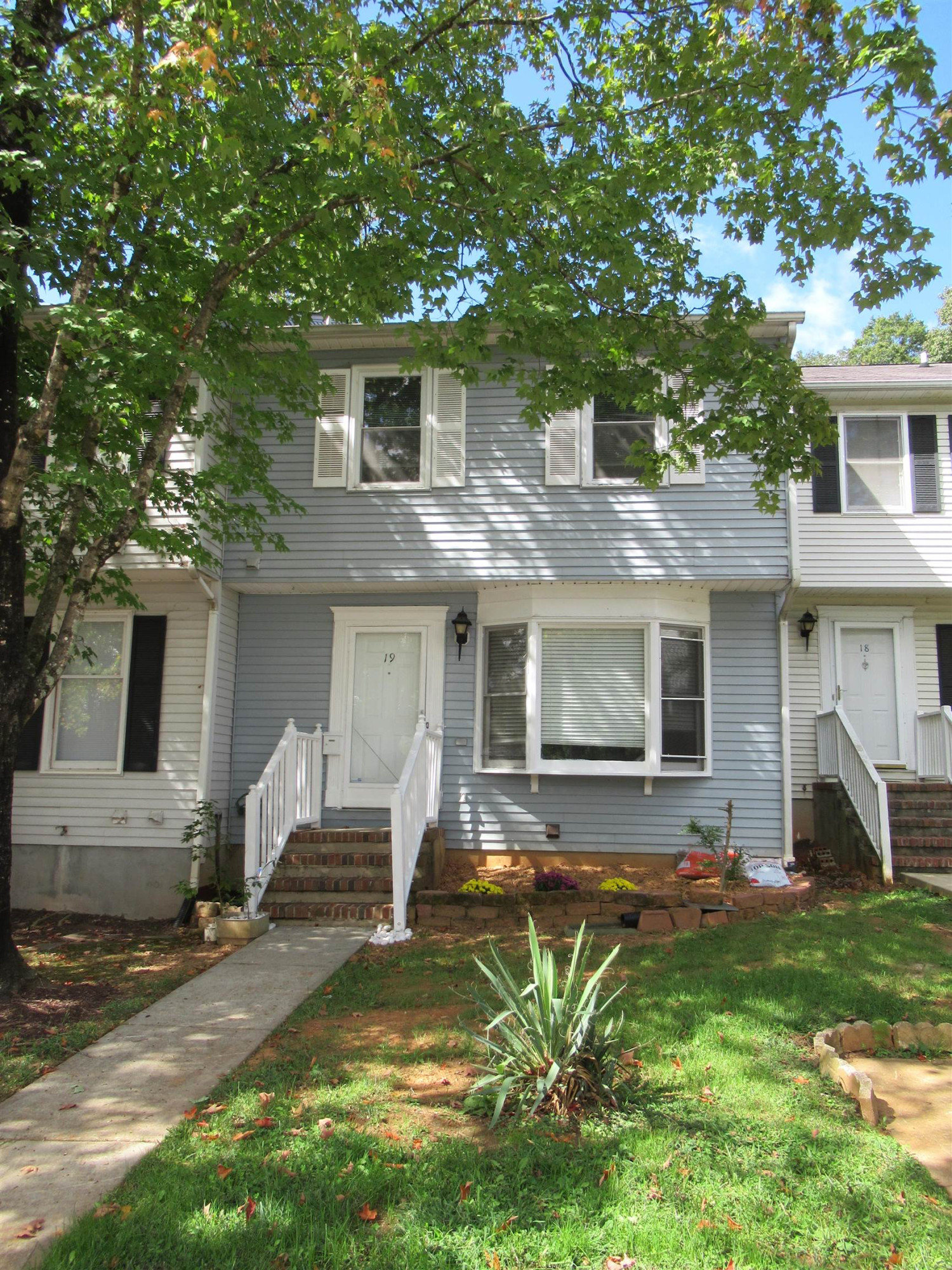 19 Durbin Place