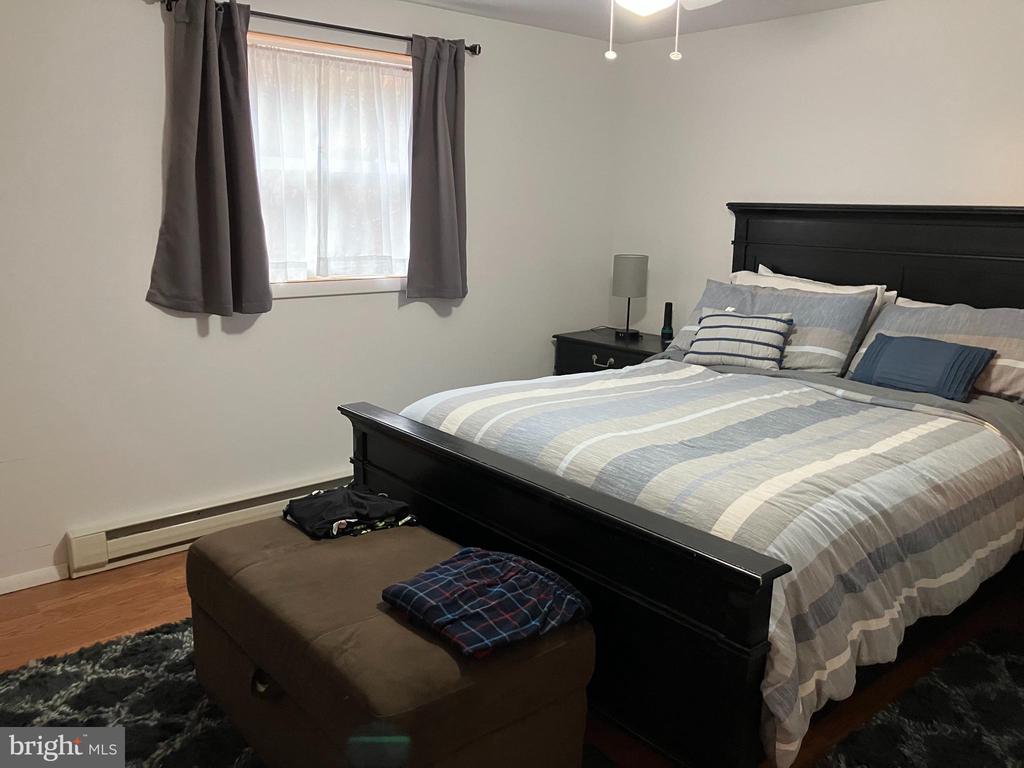 6 IROQUOIS ROAD