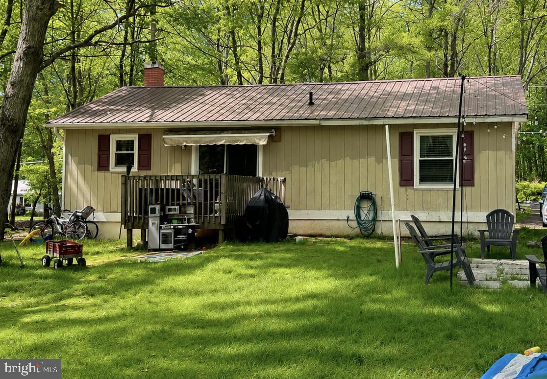 122 HUNTER LANE