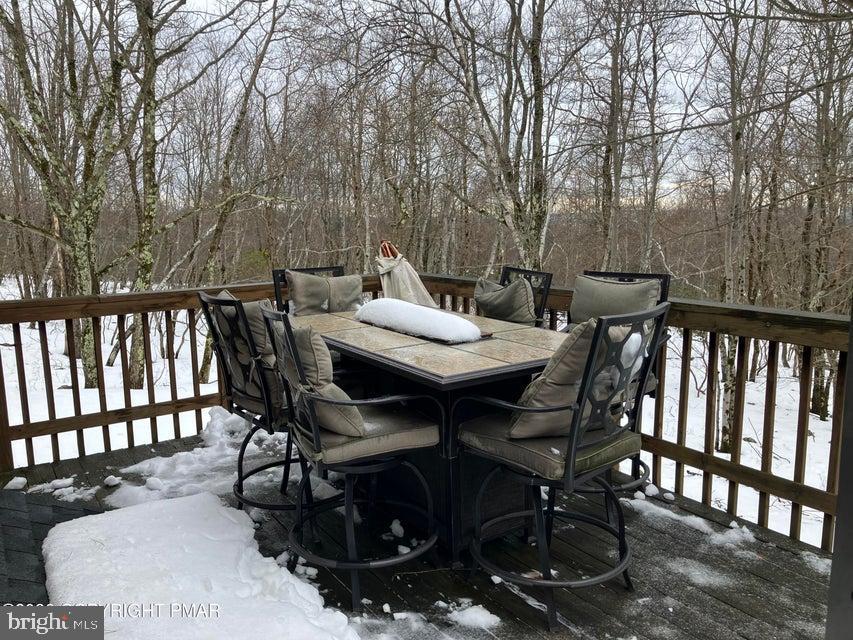 124 UPPER NOTCH ROAD