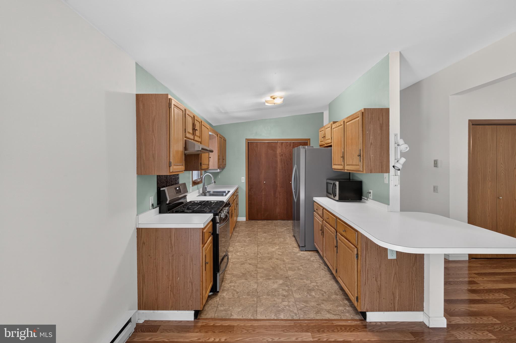 434 SCENIC DRIVE