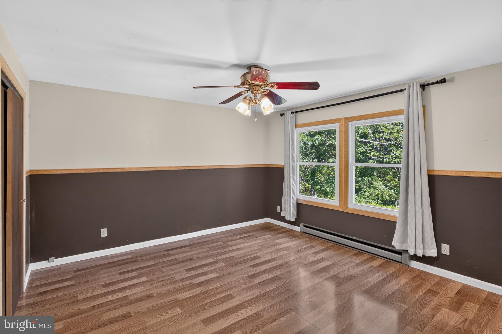 434 SCENIC DRIVE