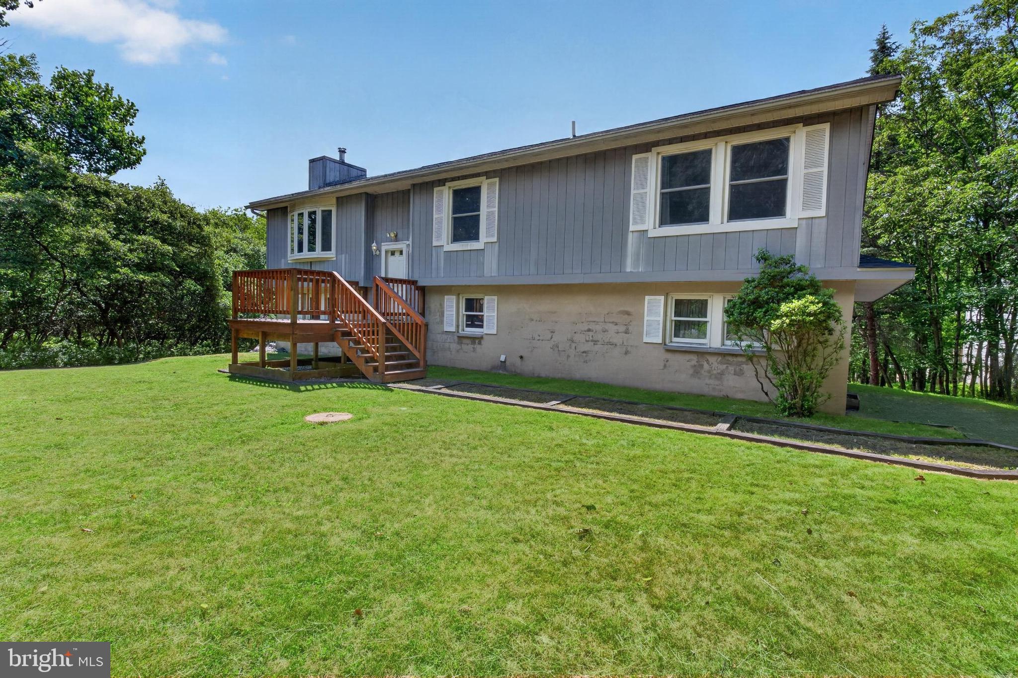 434 SCENIC DRIVE