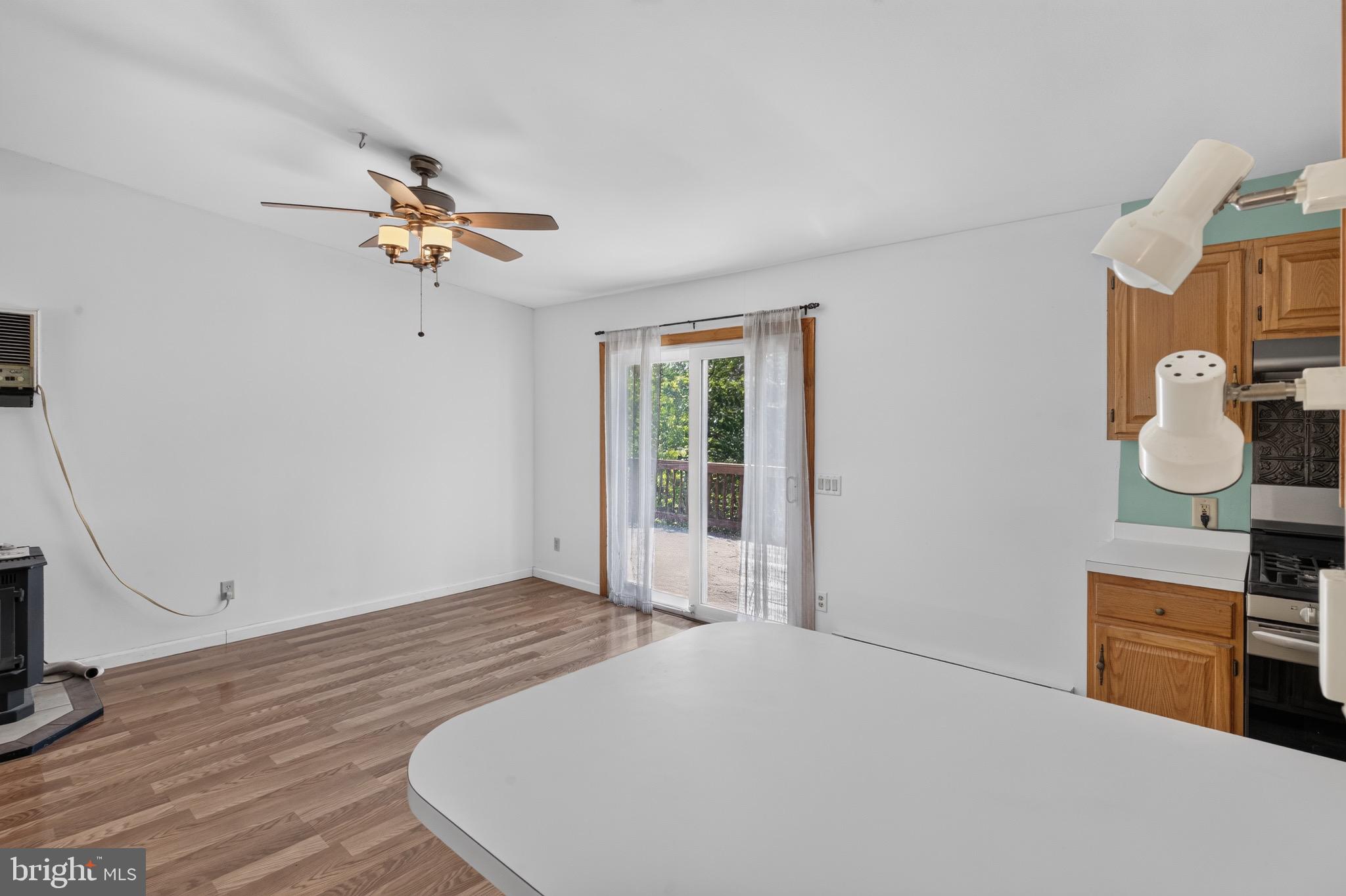 434 SCENIC DRIVE
