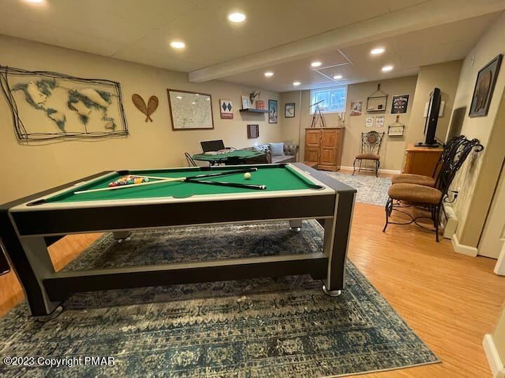 110 Winding Way