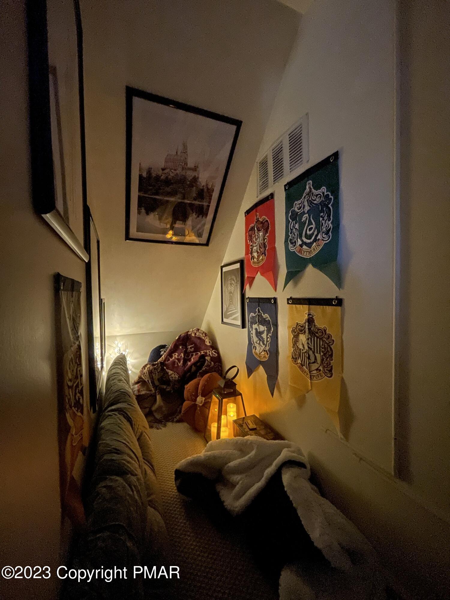 110 Winding Way