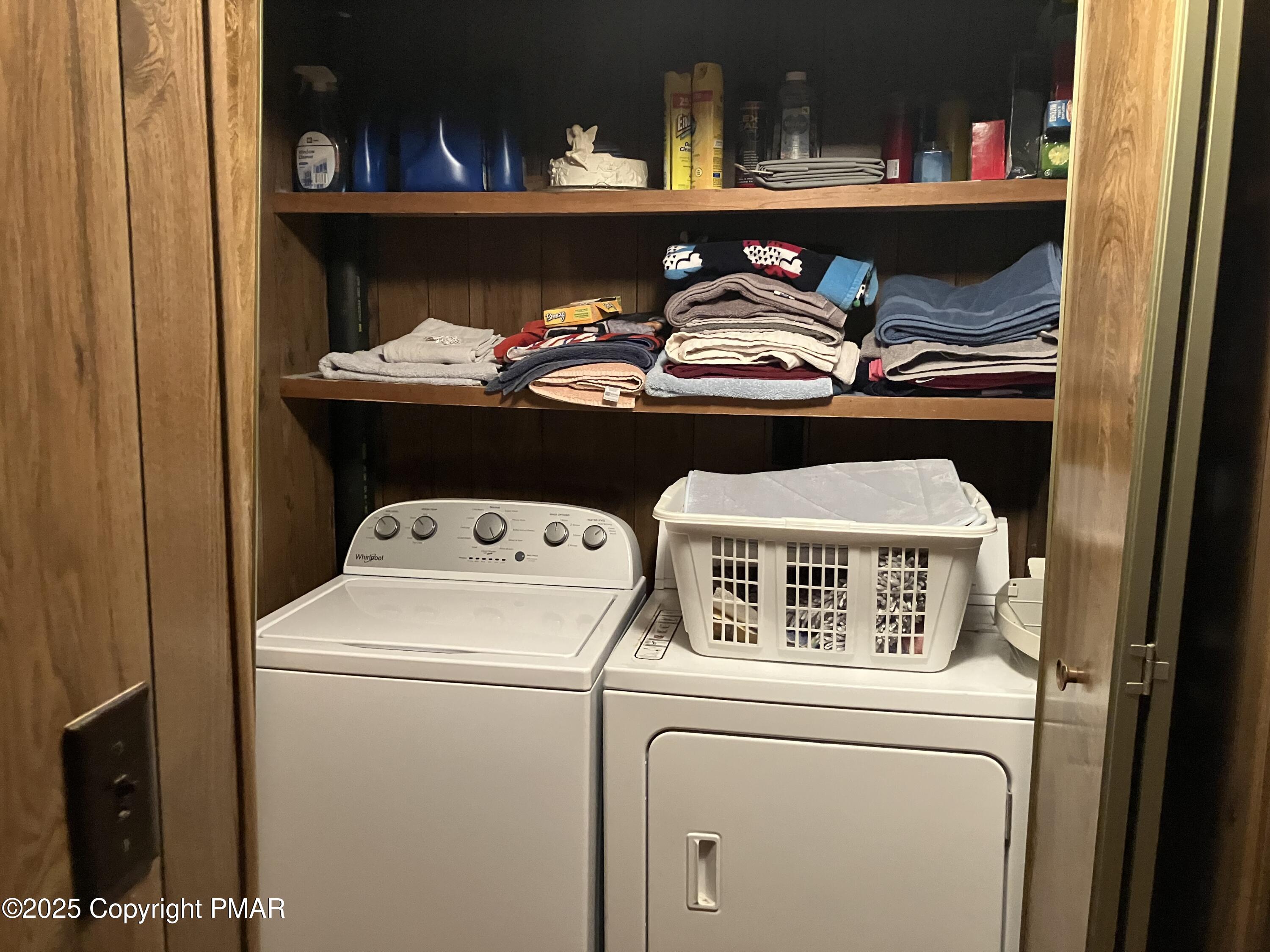 100 Tamarack Terrace