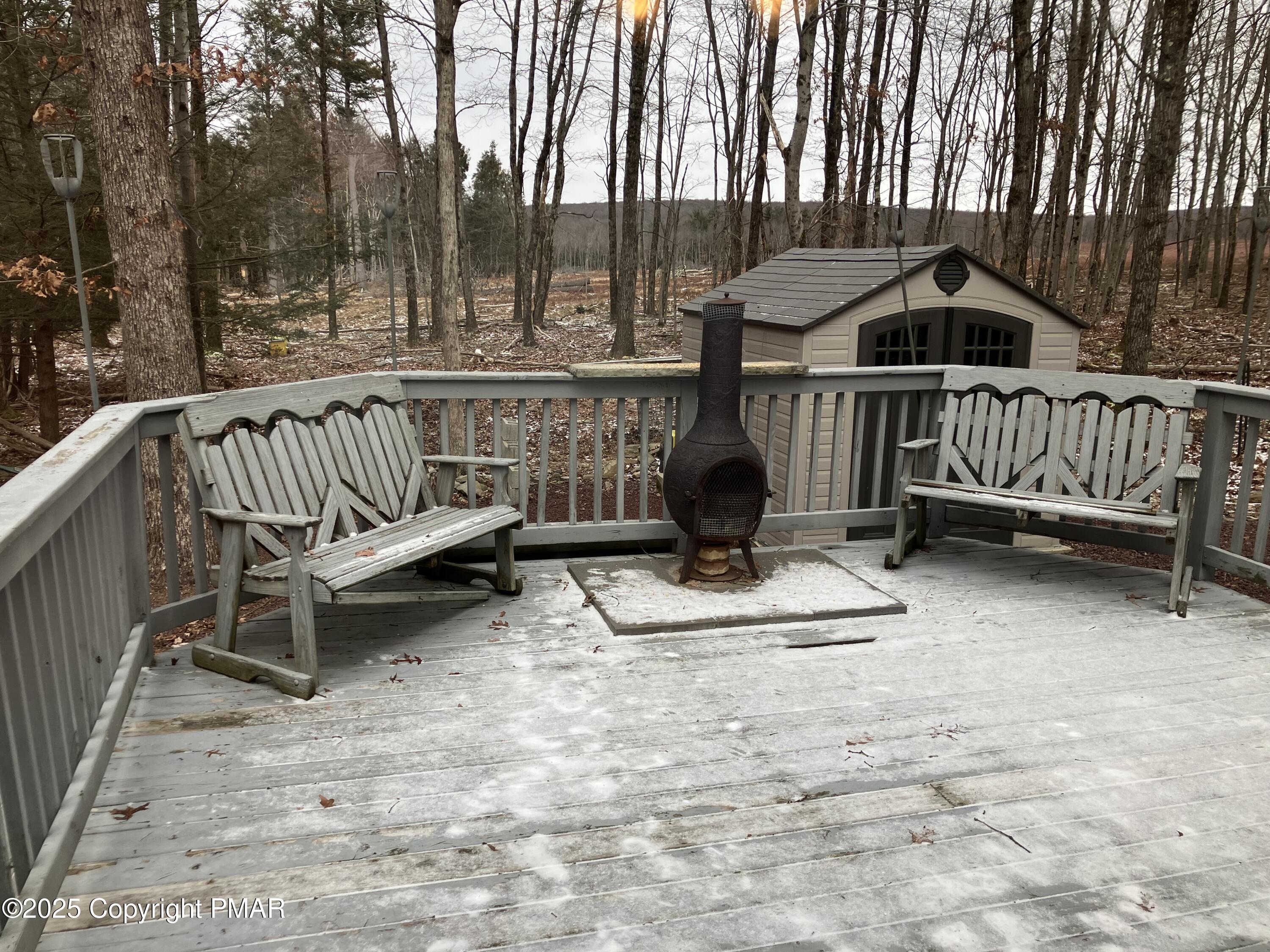 100 Tamarack Terrace