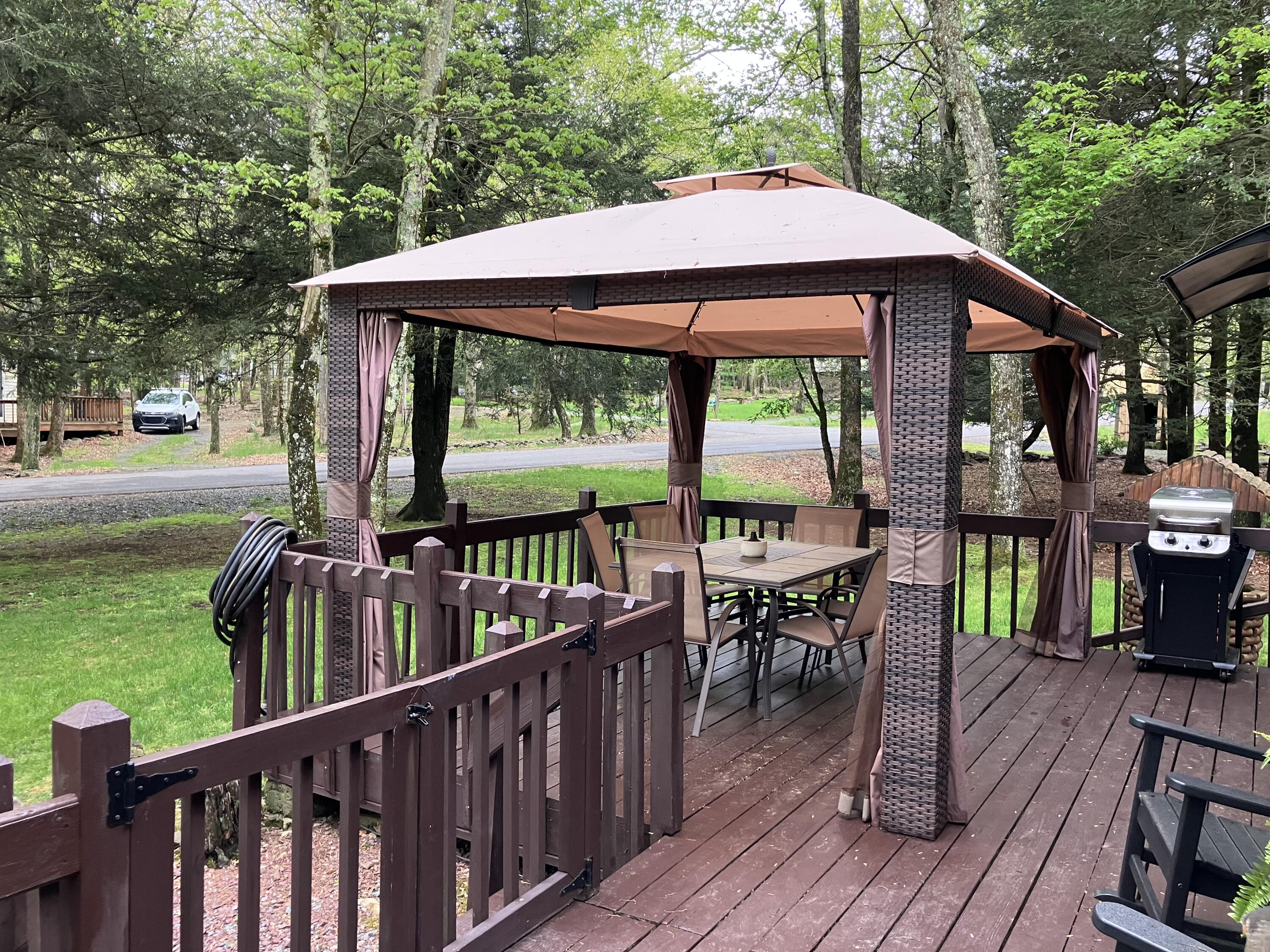 39 Pine Tree Road Road