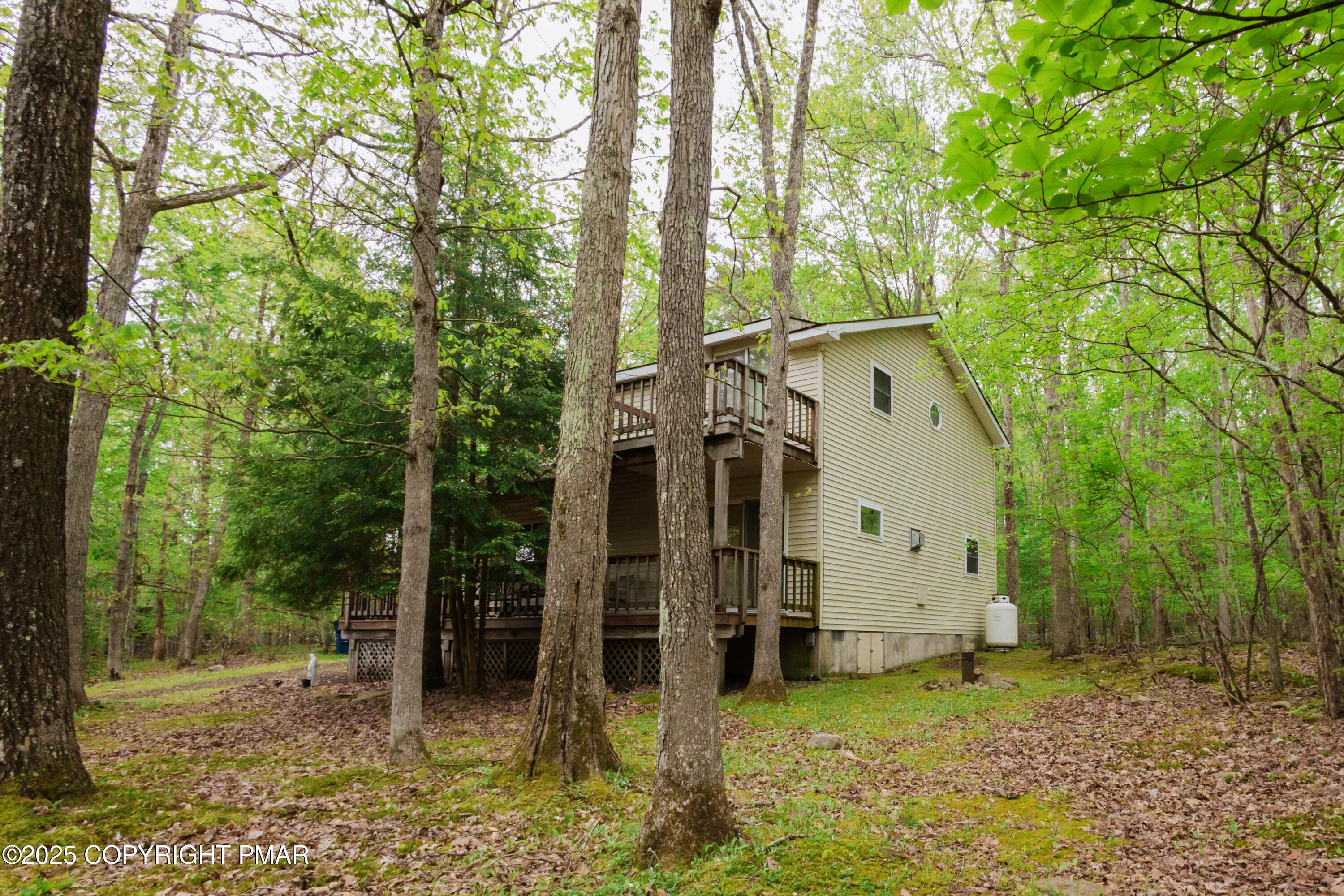 20 Horseshoe Drive