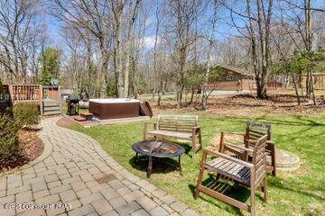 188 Algonquin Trail, Albrightsville