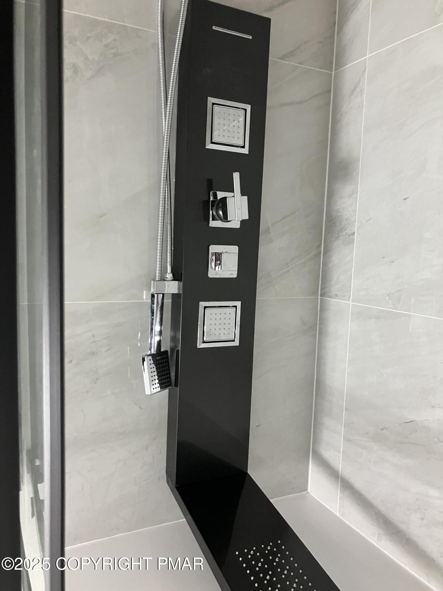 2096 Scarborough Way, Bushkill