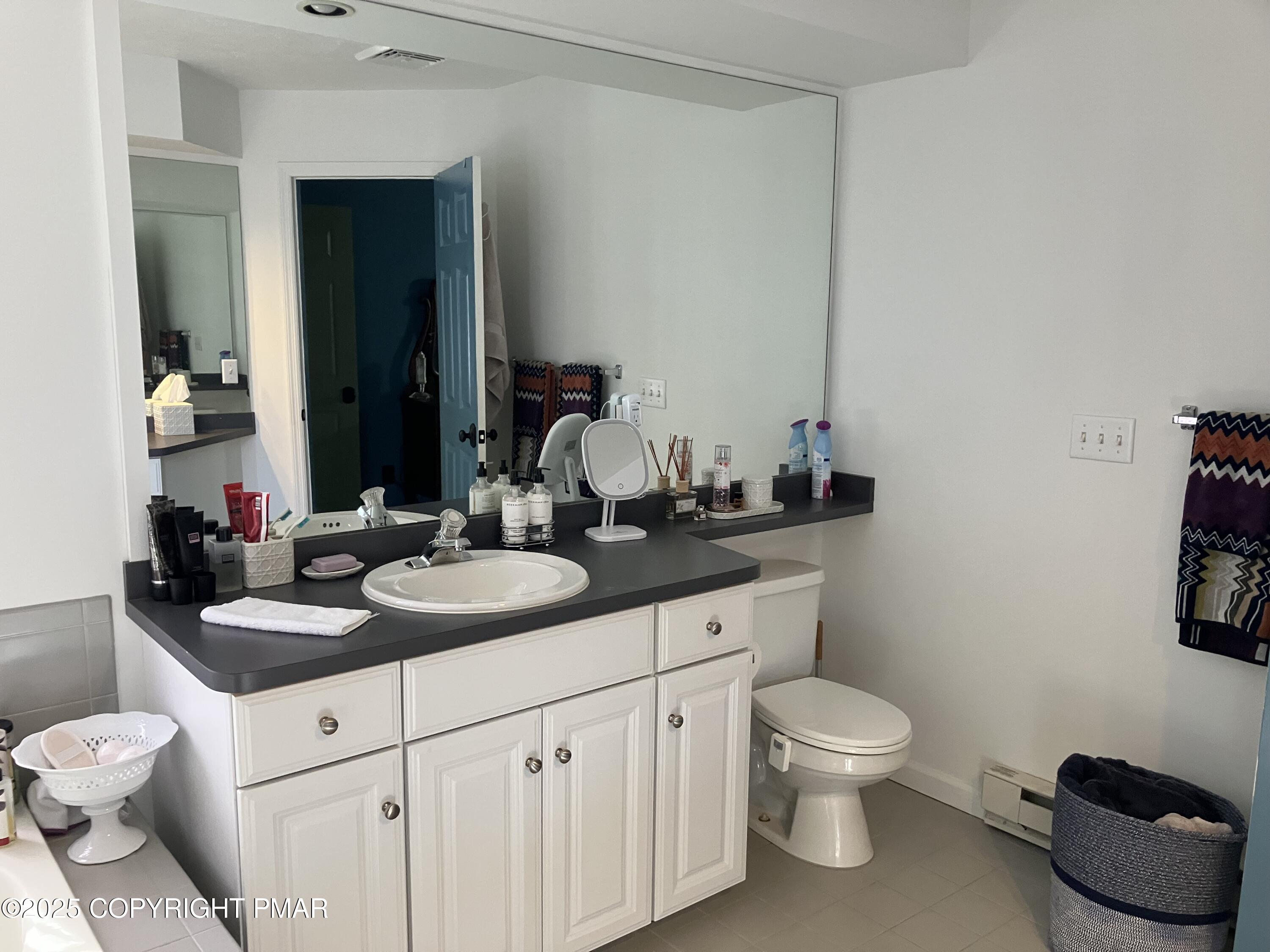 408 Gentian Lane, Pocono Pines