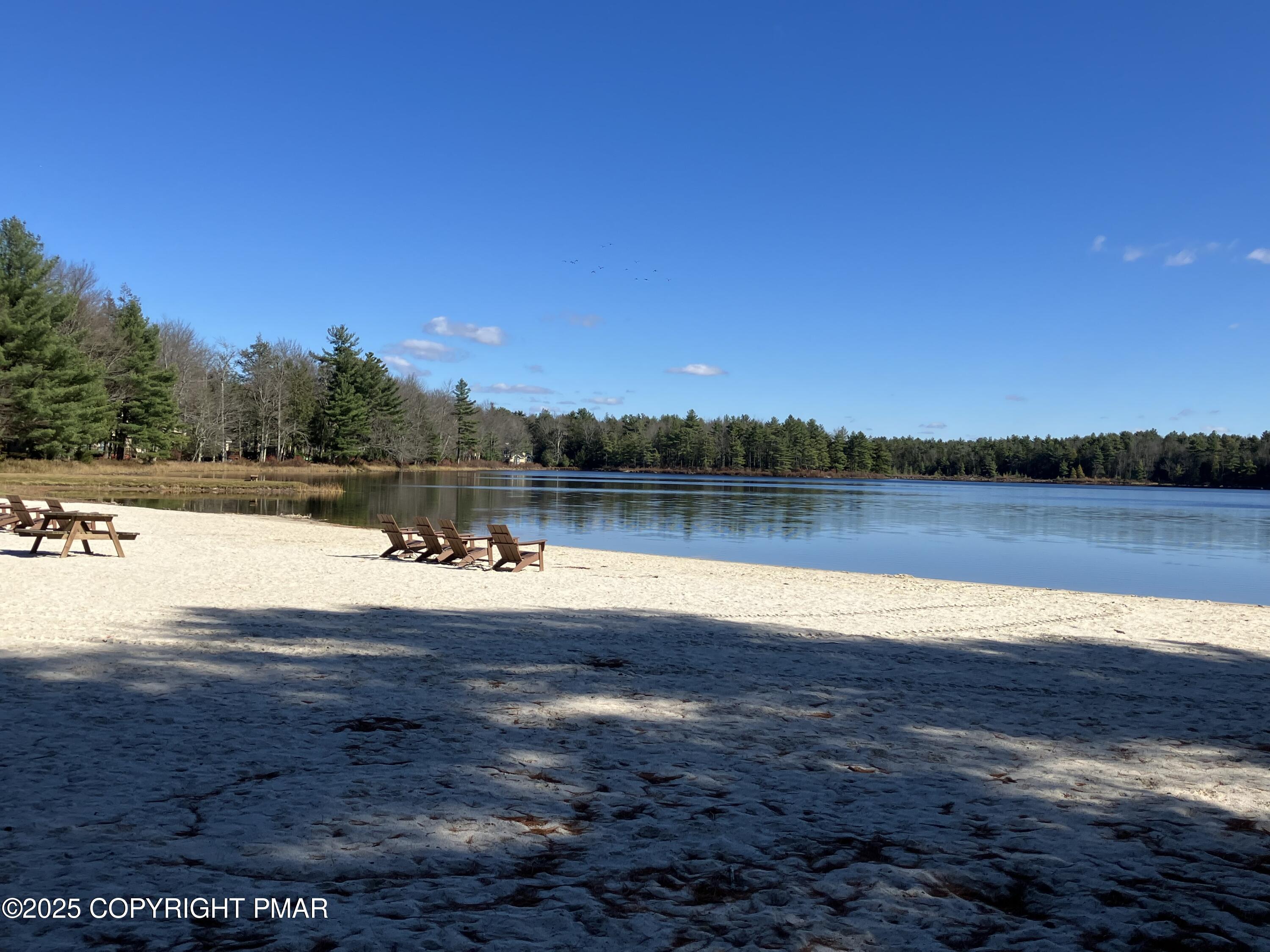 408 Gentian Lane, Pocono Pines