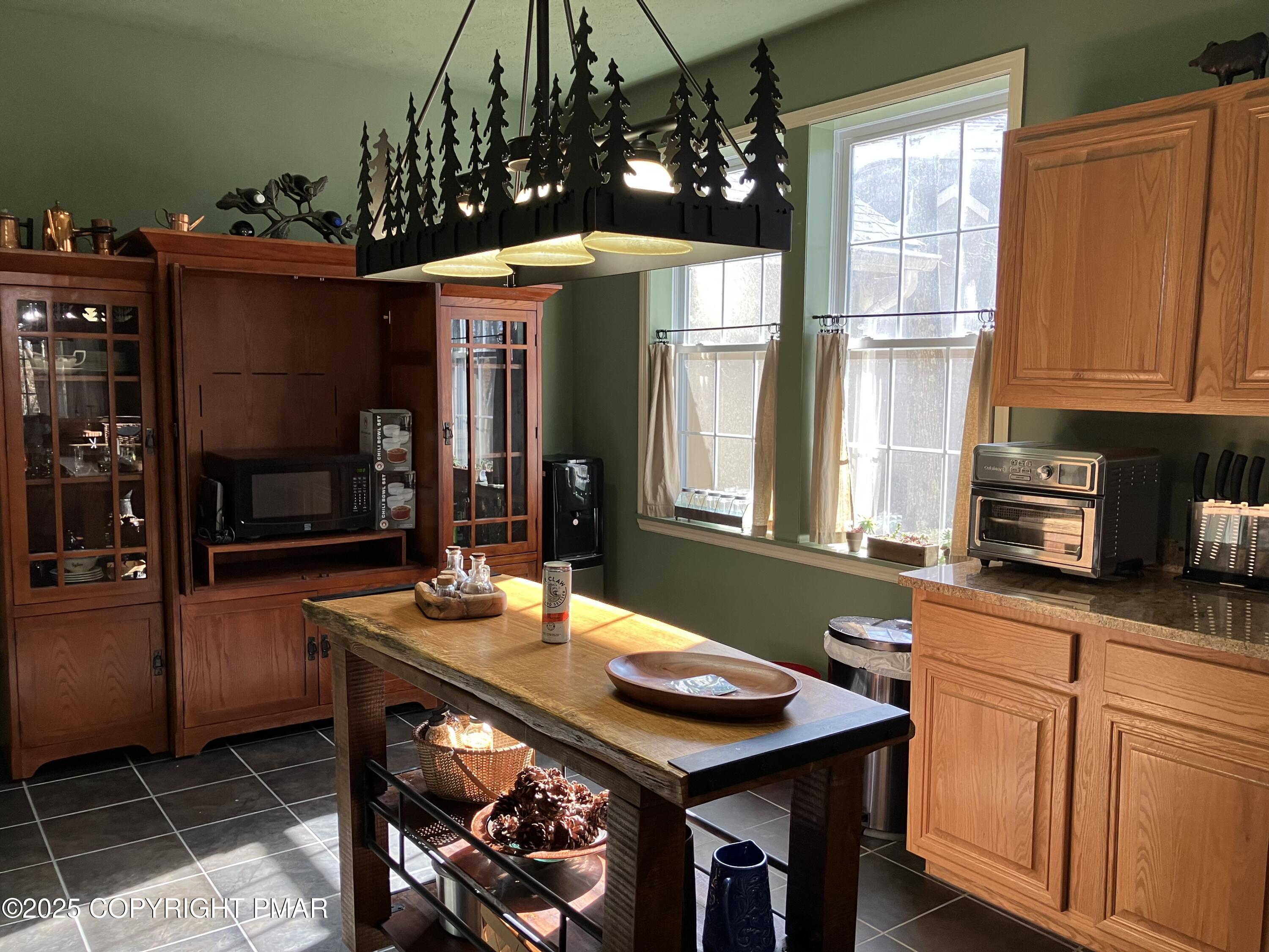 408 Gentian Lane, Pocono Pines